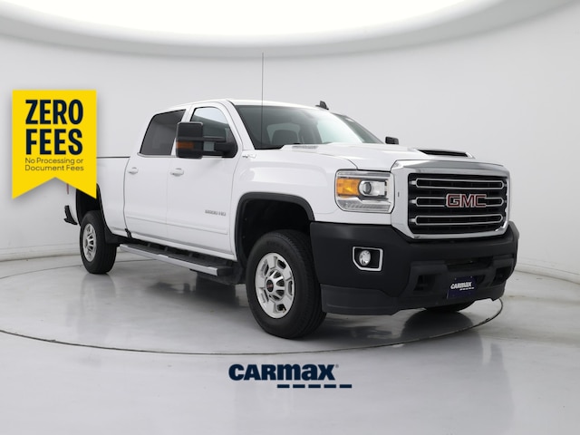 White 2017 GMC Sierra 2500HD Pickup Truck Four-Wheel Drive Automatic