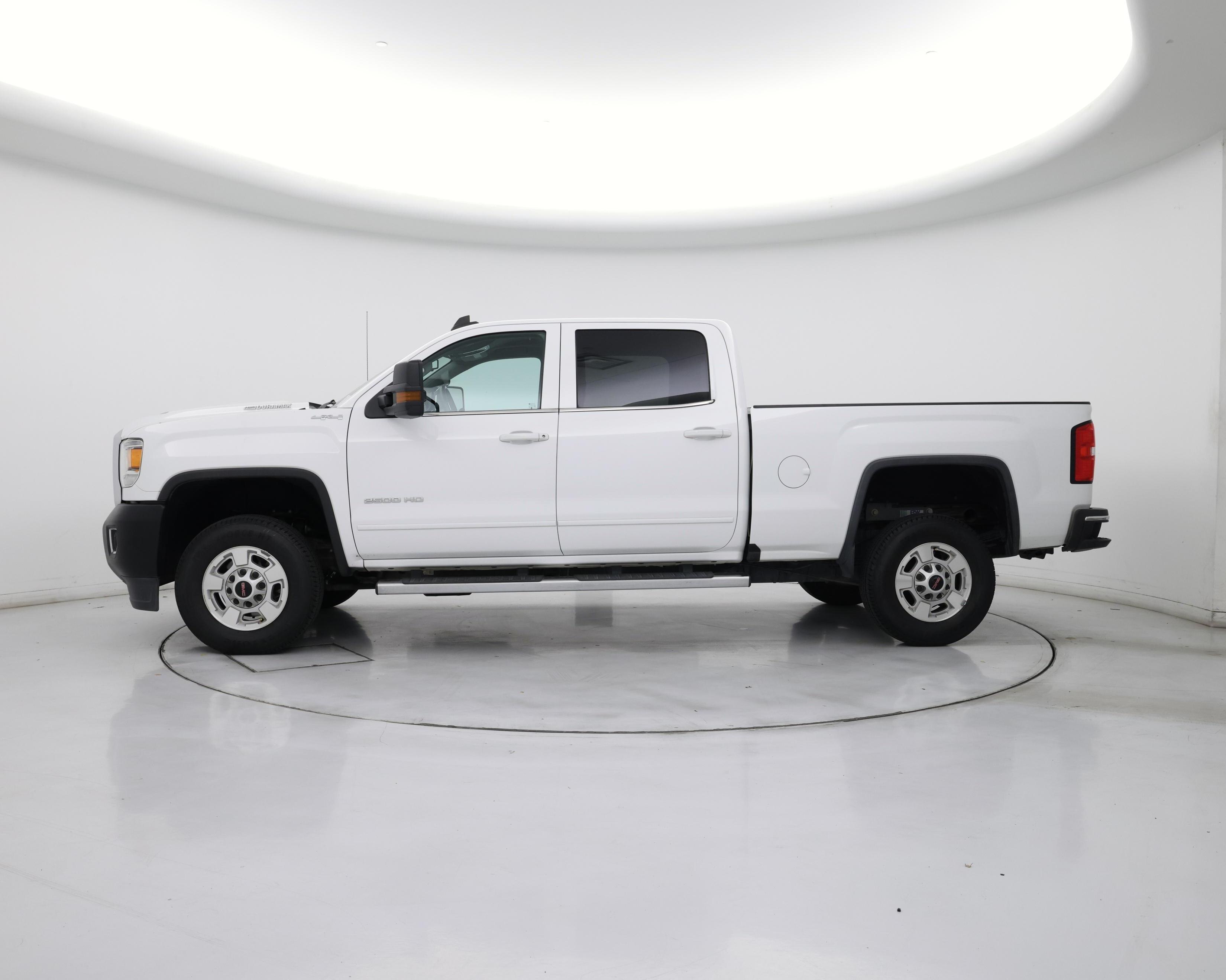 Thumbnail: 2017 GMC Sierra 2500 - 3