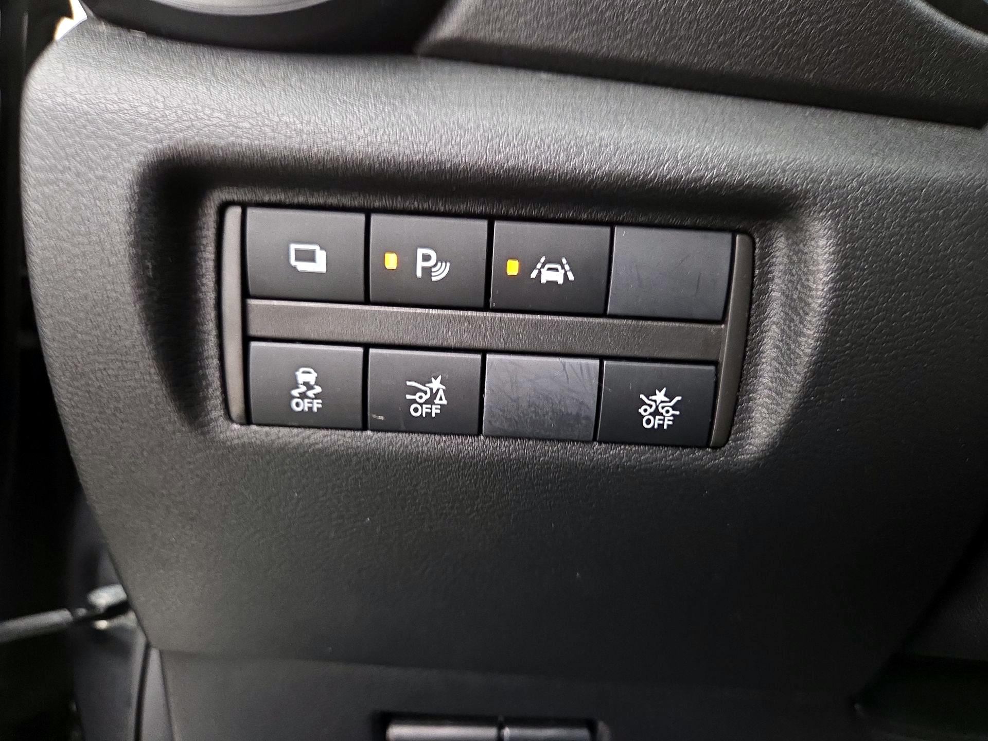 Thumbnail: 2020 Nissan Versa - 13