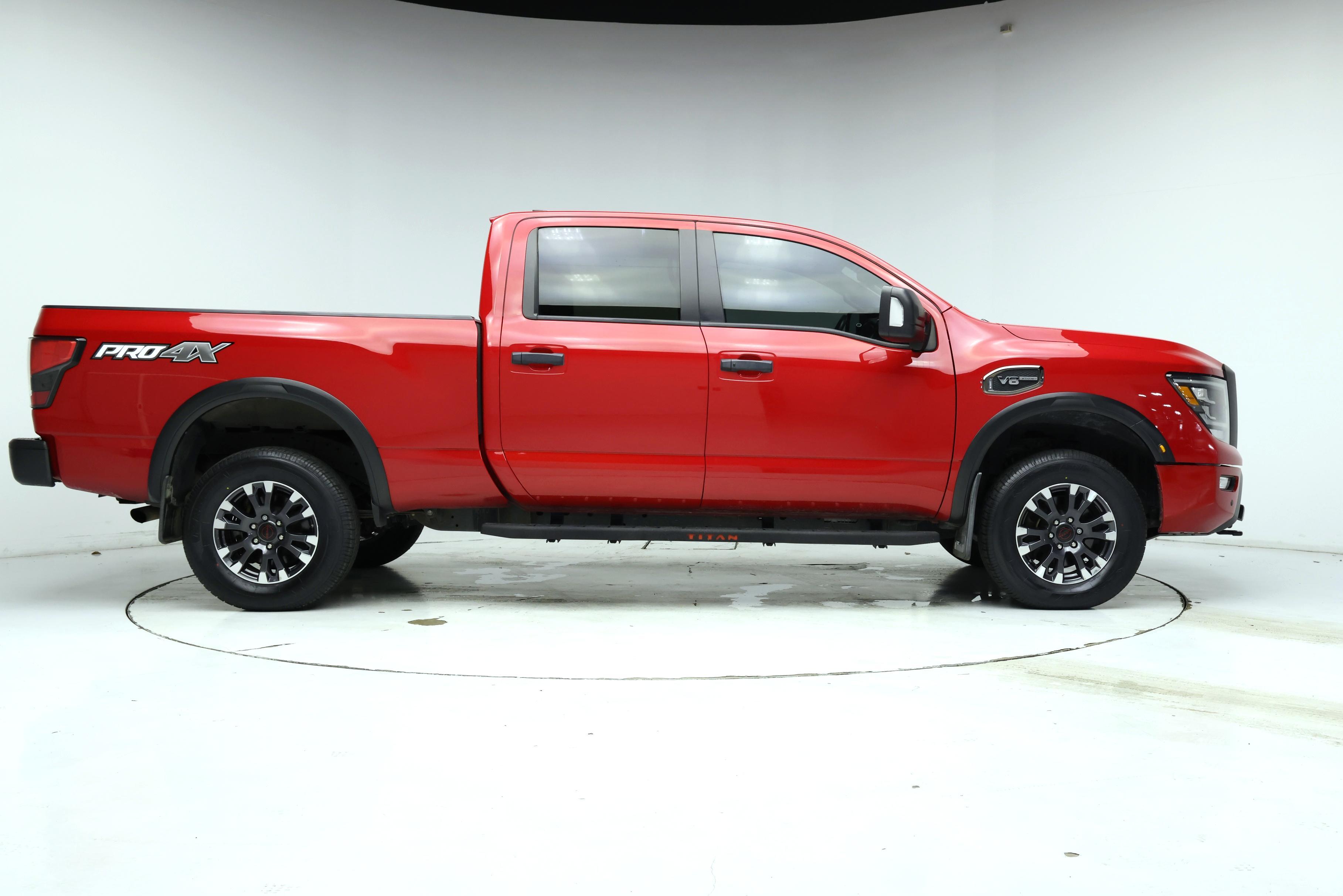 Thumbnail: 2023 Nissan Titan - 7