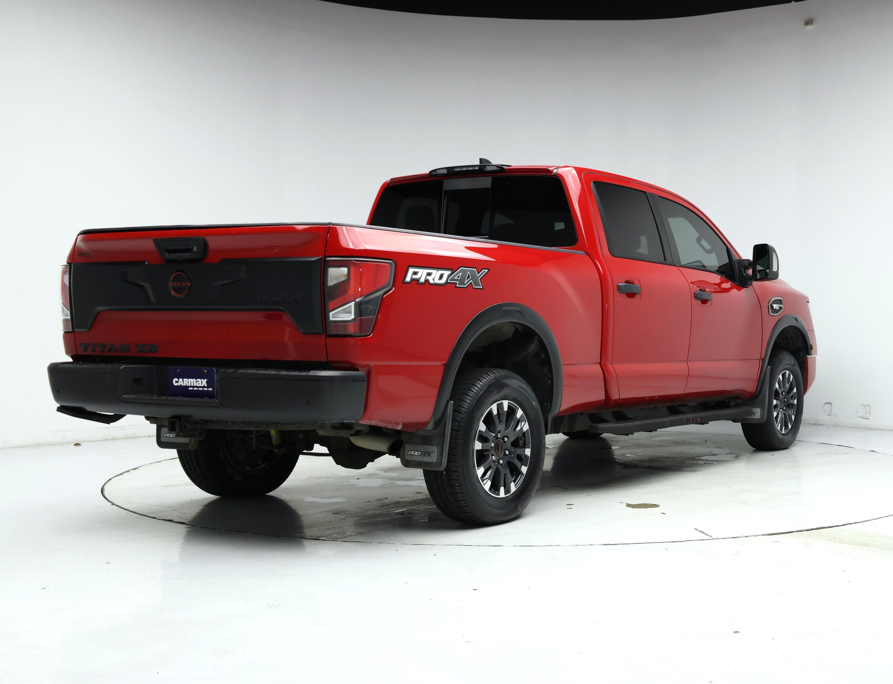 Thumbnail: 2023 Nissan Titan - 8