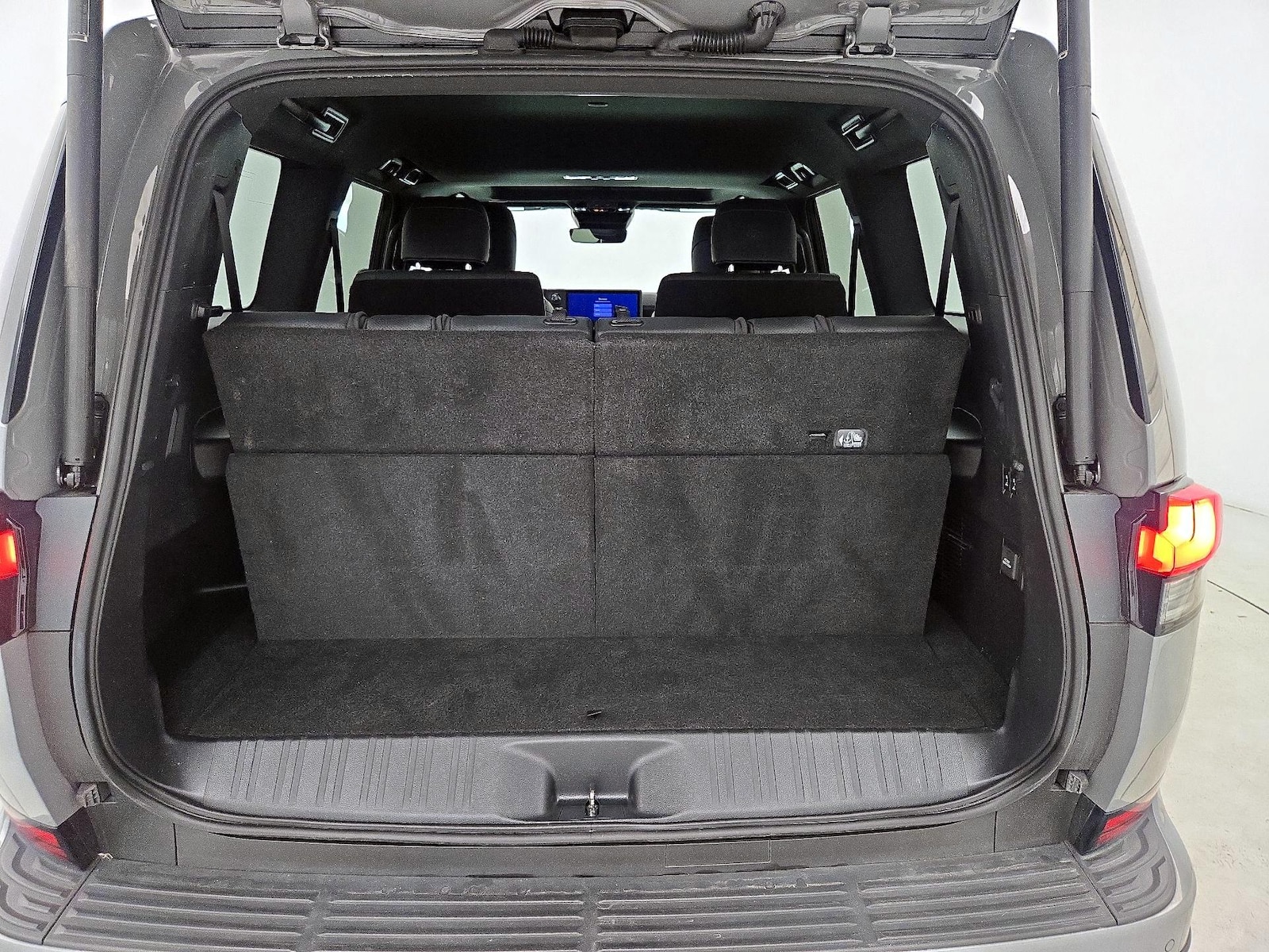 2025 Lexus GX Premium+ - Photo 22