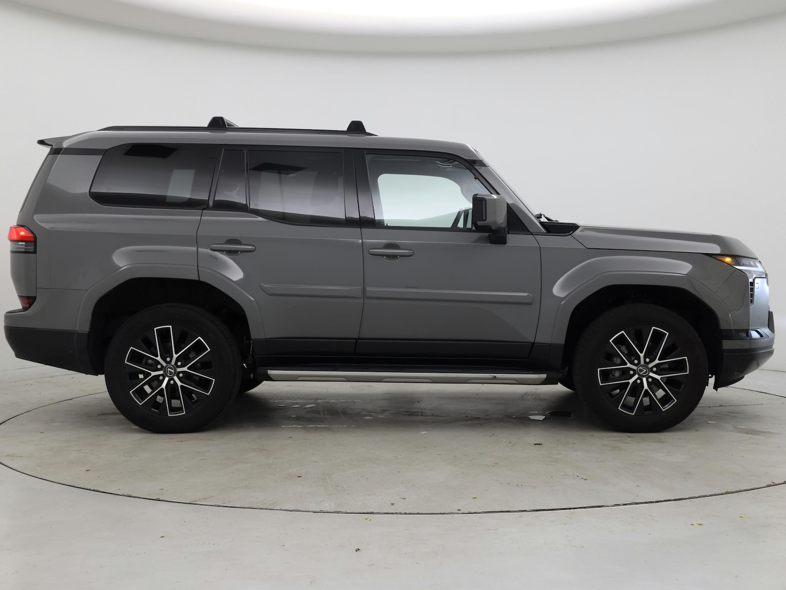 2025 Lexus GX Premium+ - Photo 8