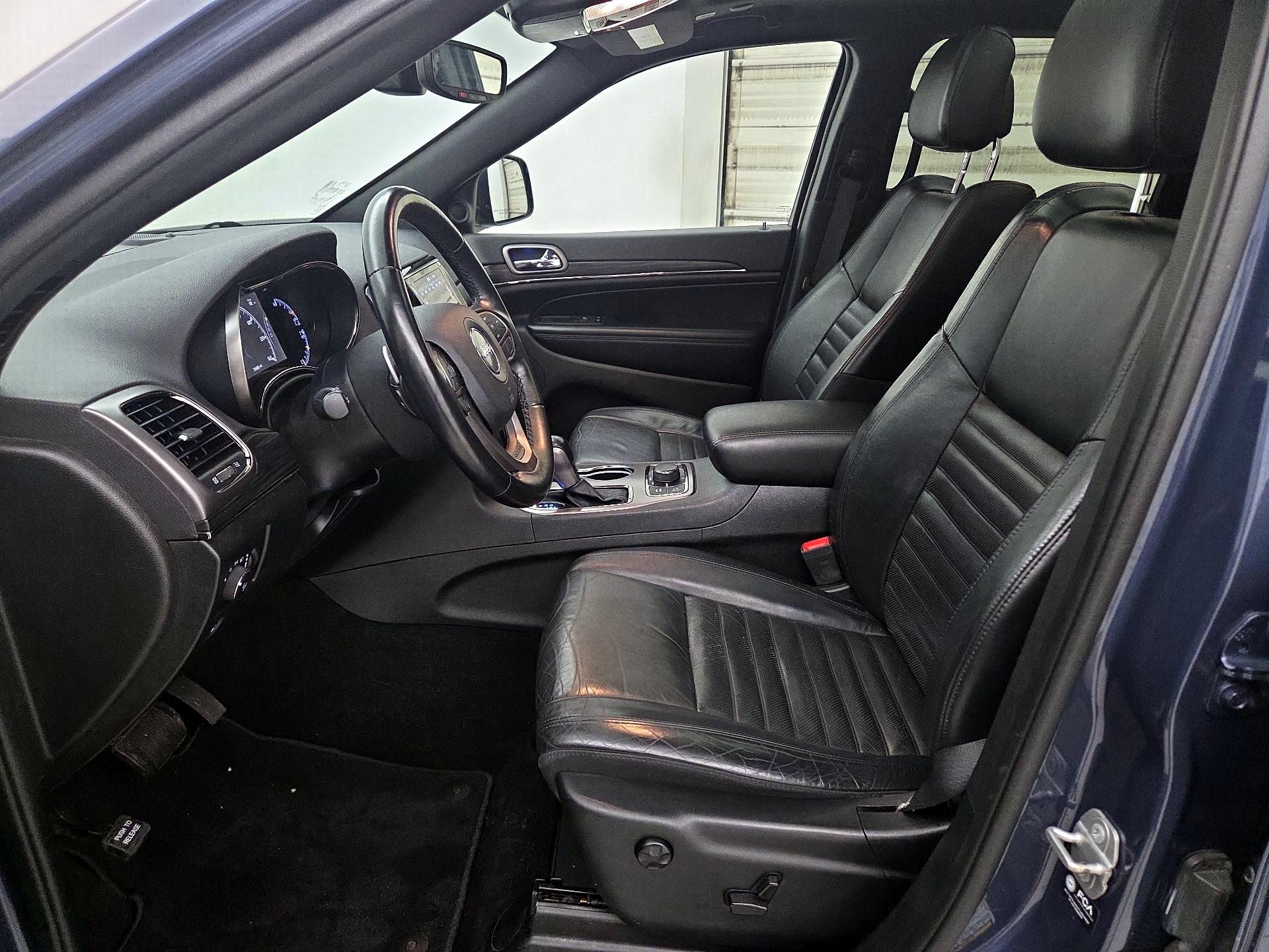 Thumbnail: 2021 Jeep Grand Cherokee - 11