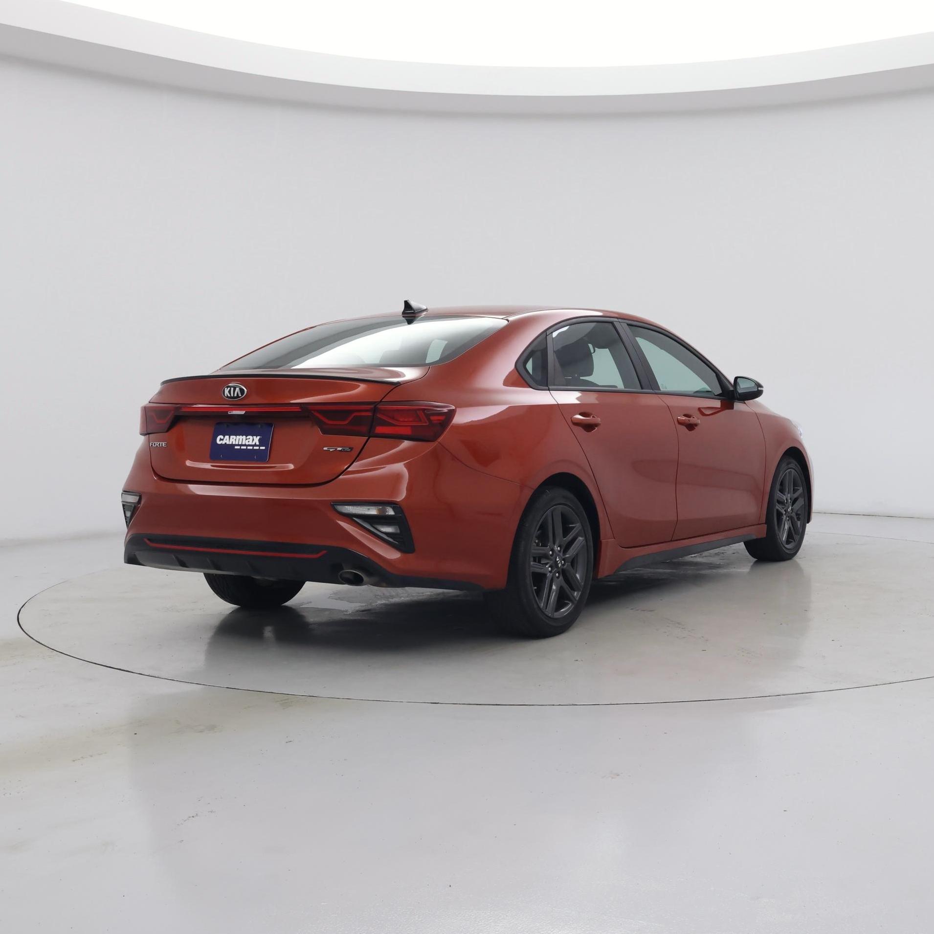 Thumbnail: 2020 Kia Forte - 8