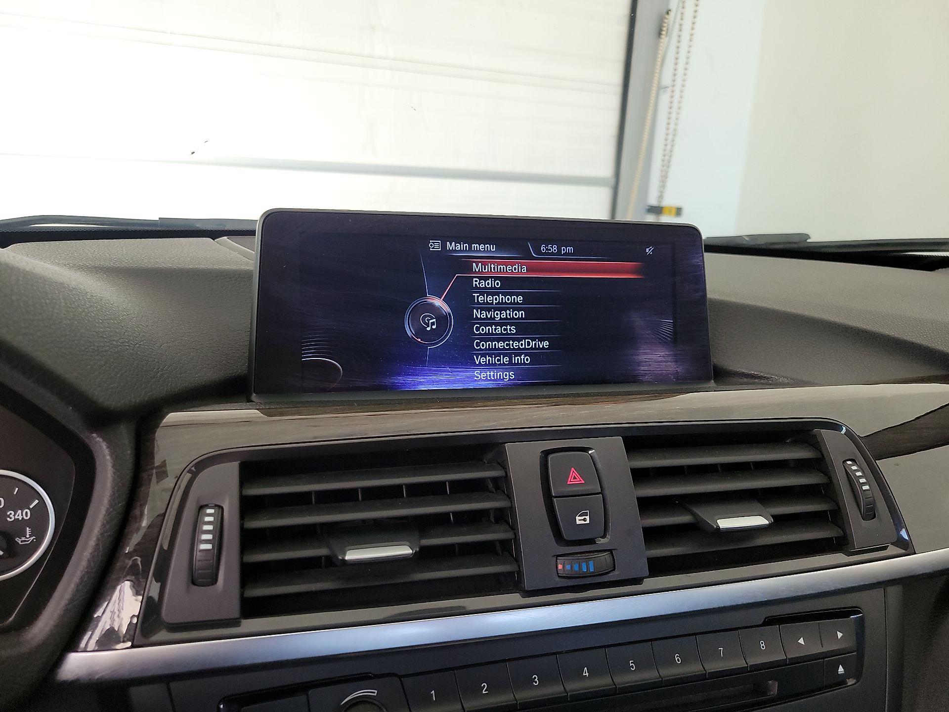 Thumbnail: 2015 BMW 3 Series - 16