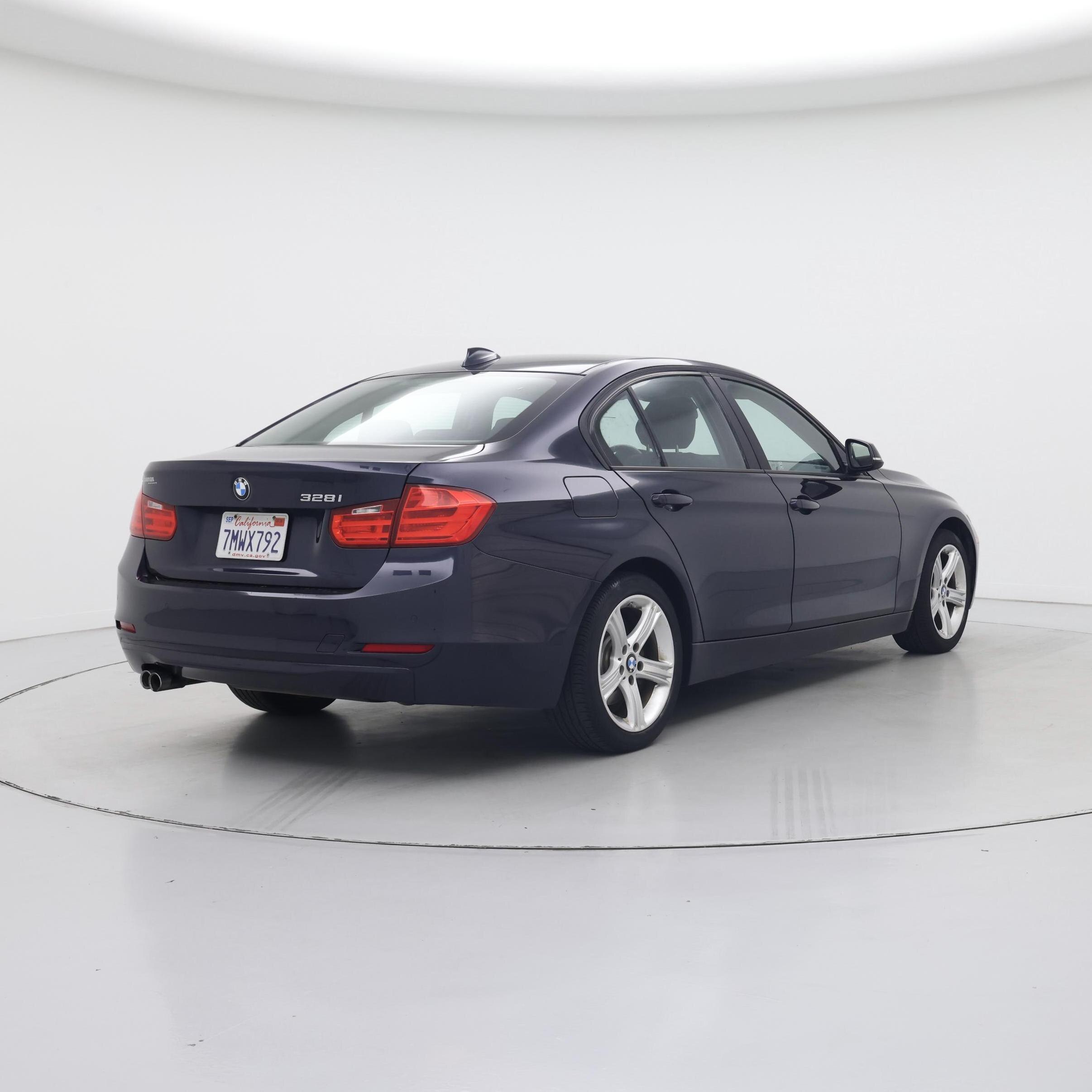 Thumbnail: 2015 BMW 3 Series - 8