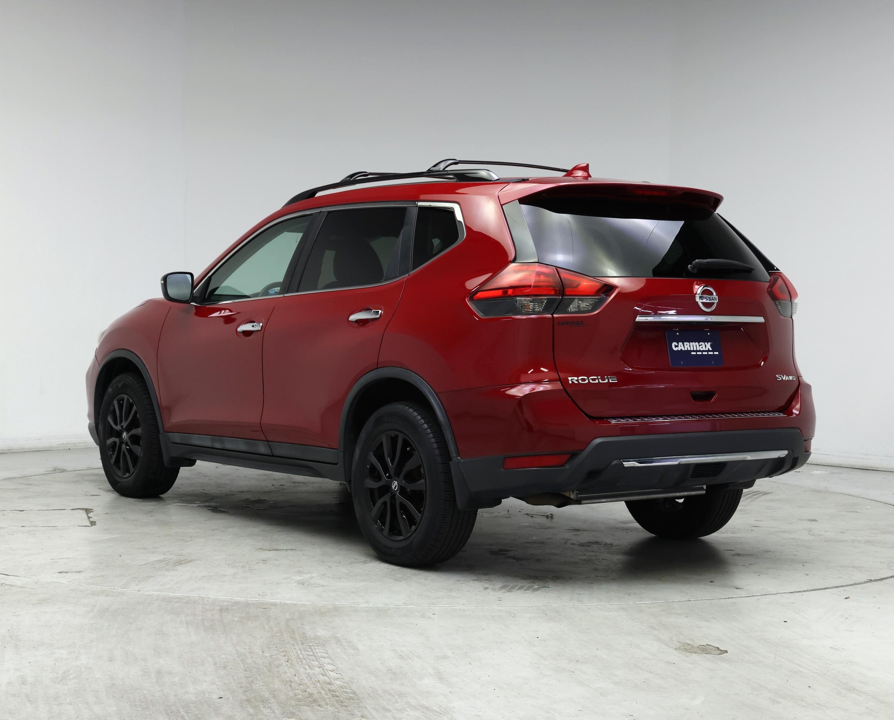 Thumbnail: 2017 Nissan Rogue - 2