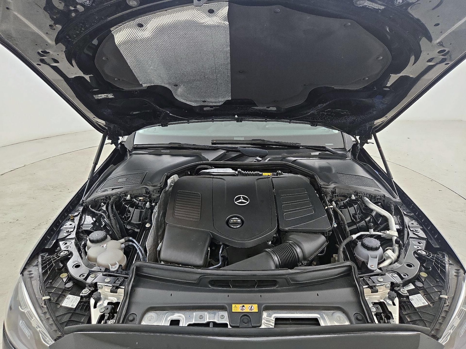 2022 Mercedes-Benz C-Class Sedan C 300 - Photo 23