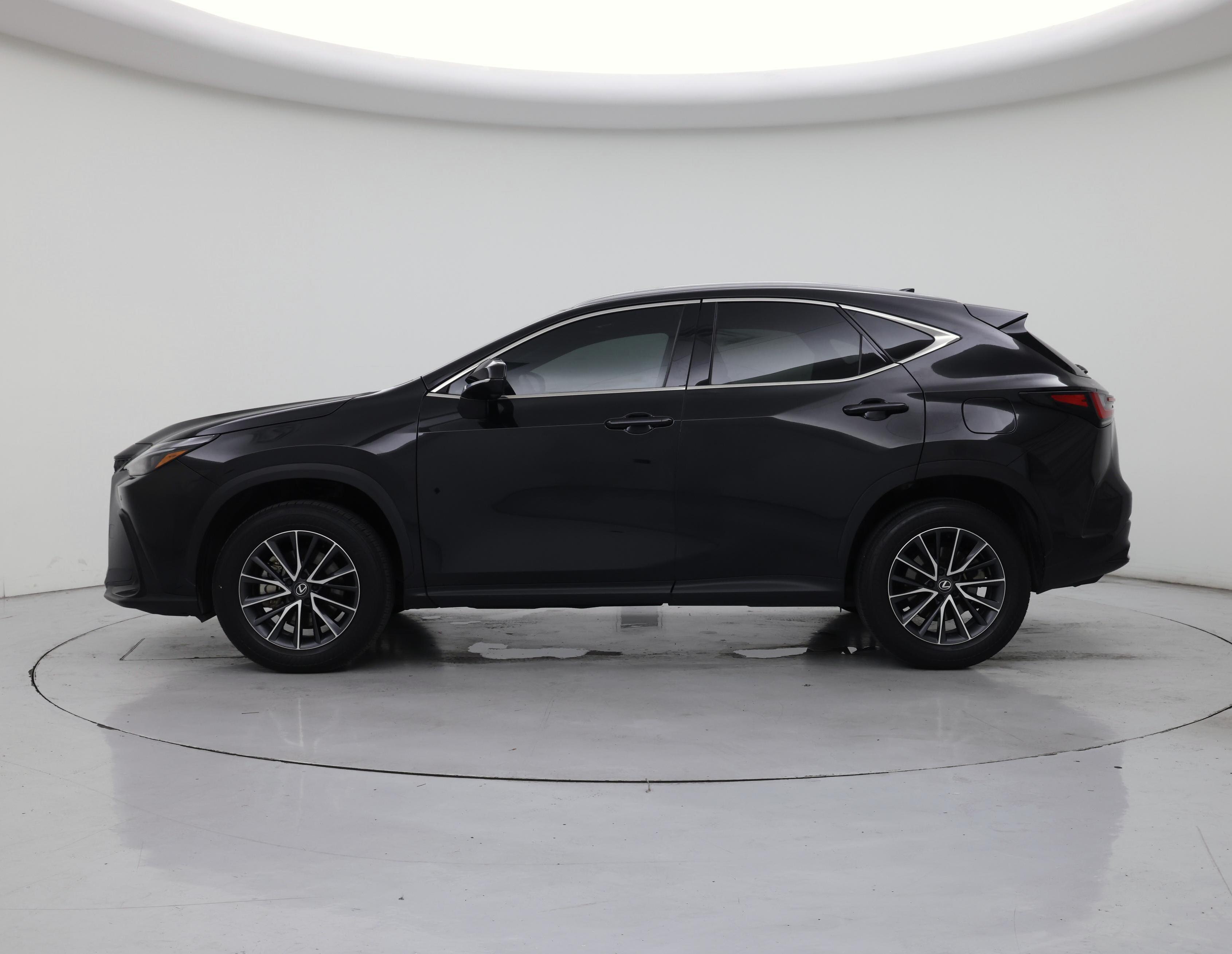Thumbnail: 2025 Lexus NX - 3