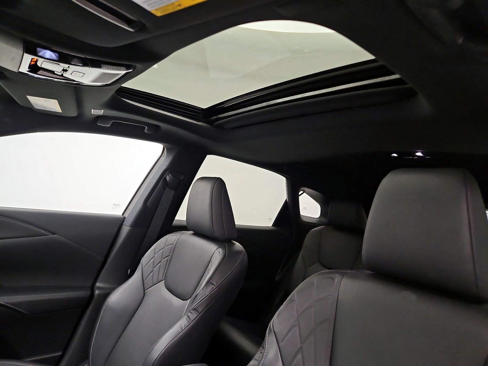 2023 Lexus RX 350 - Photo 20