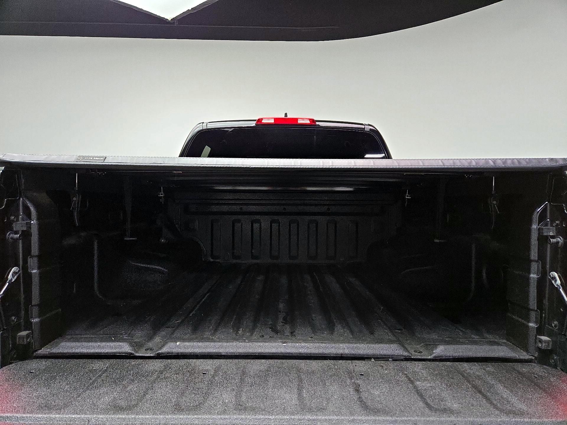 Thumbnail: 2023 Nissan Frontier - 20