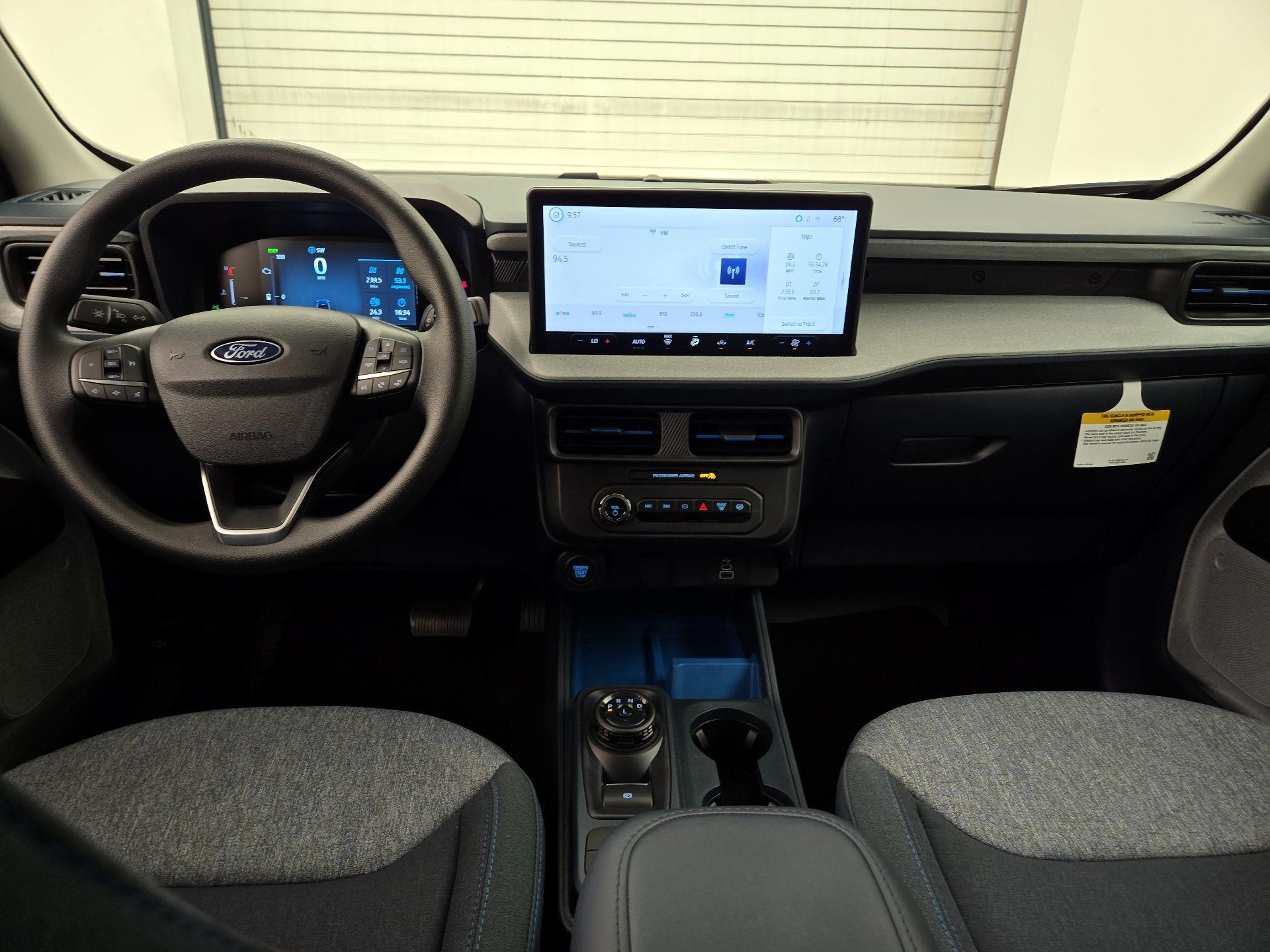 Thumbnail: 2025 Ford Maverick - 9