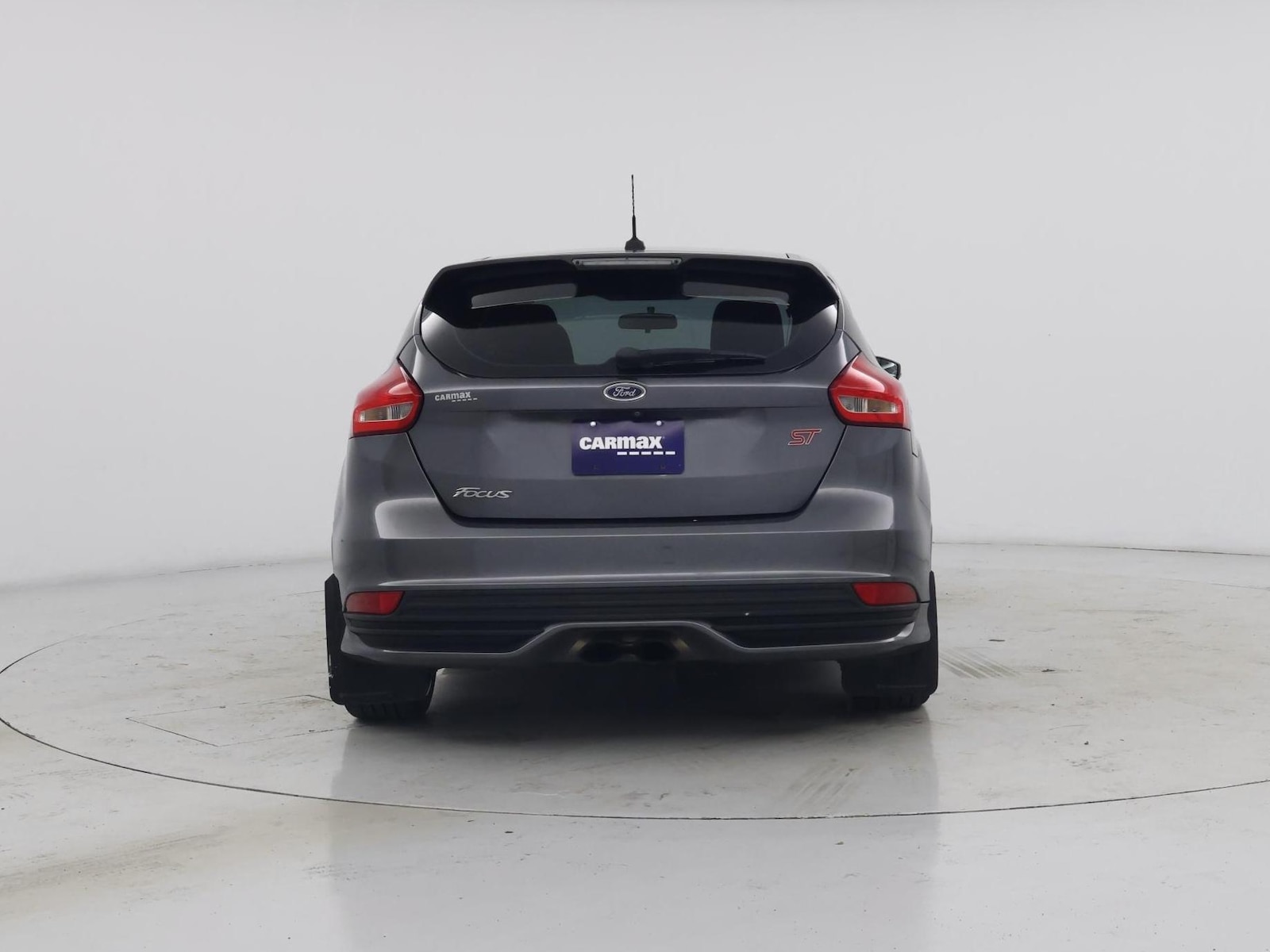 2017 Ford Focus ST - Photo 7
