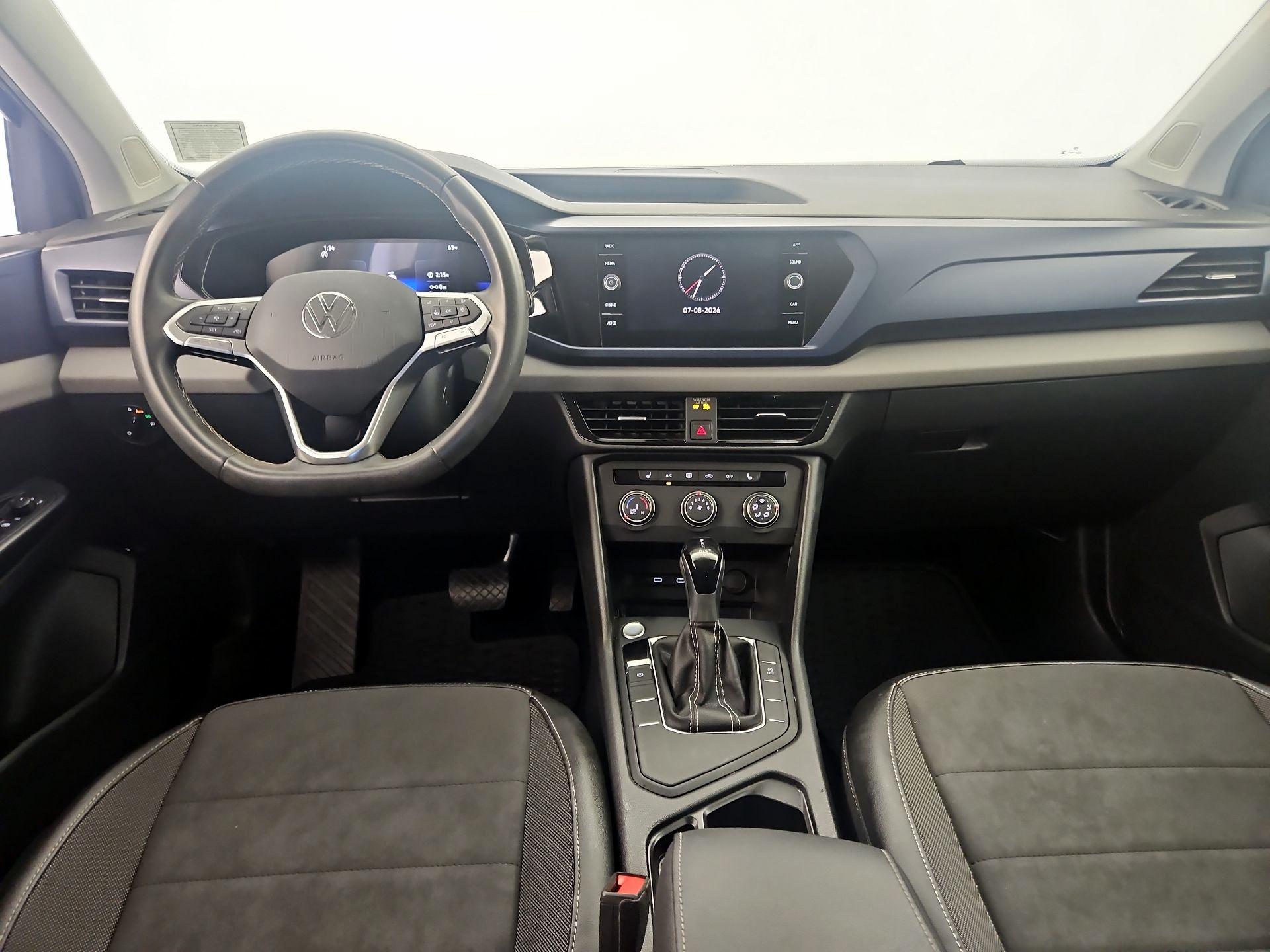 Thumbnail: 2022 Volkswagen Taos - 9