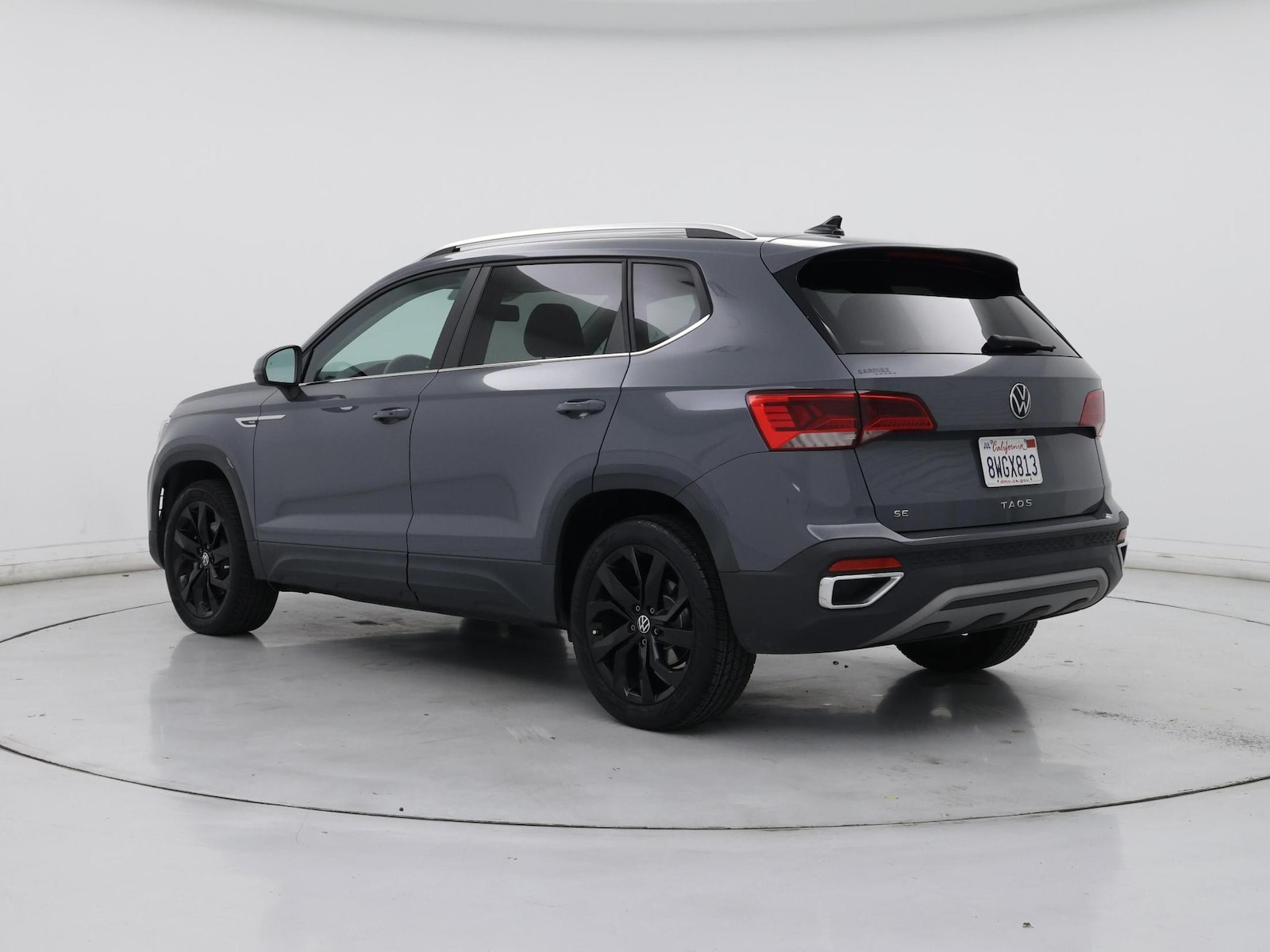 2022 Volkswagen Taos SE - Photo 3