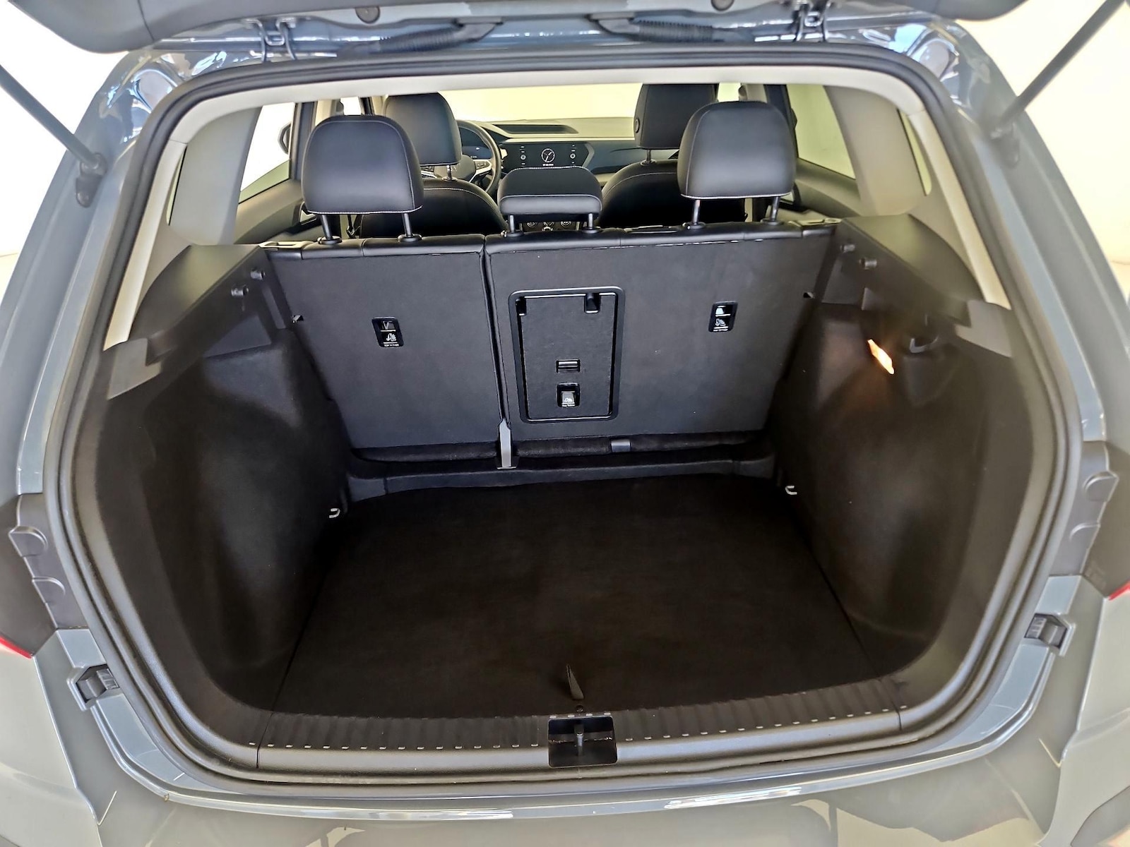 2022 Volkswagen Taos SE - Photo 21