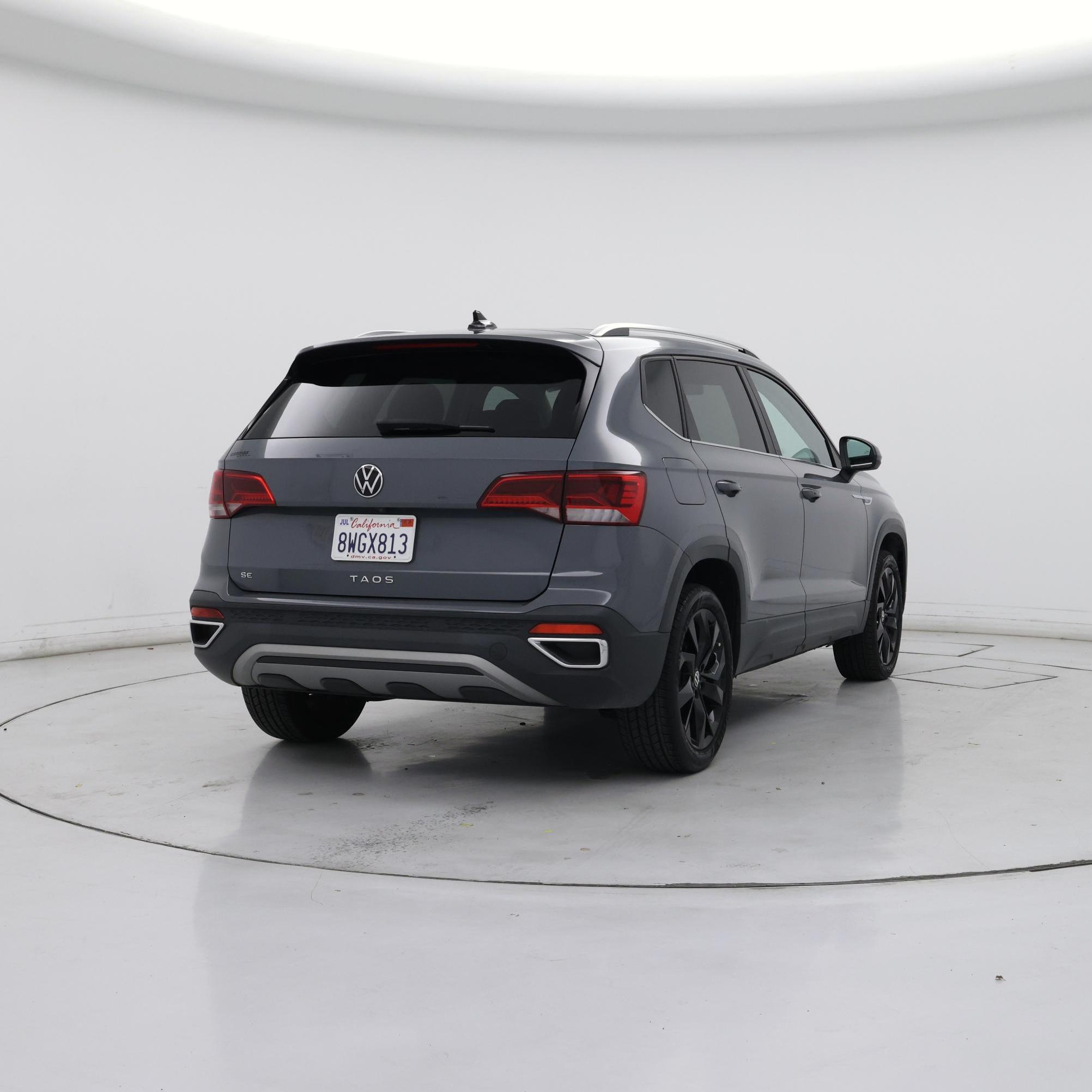 Thumbnail: 2022 Volkswagen Taos - 8