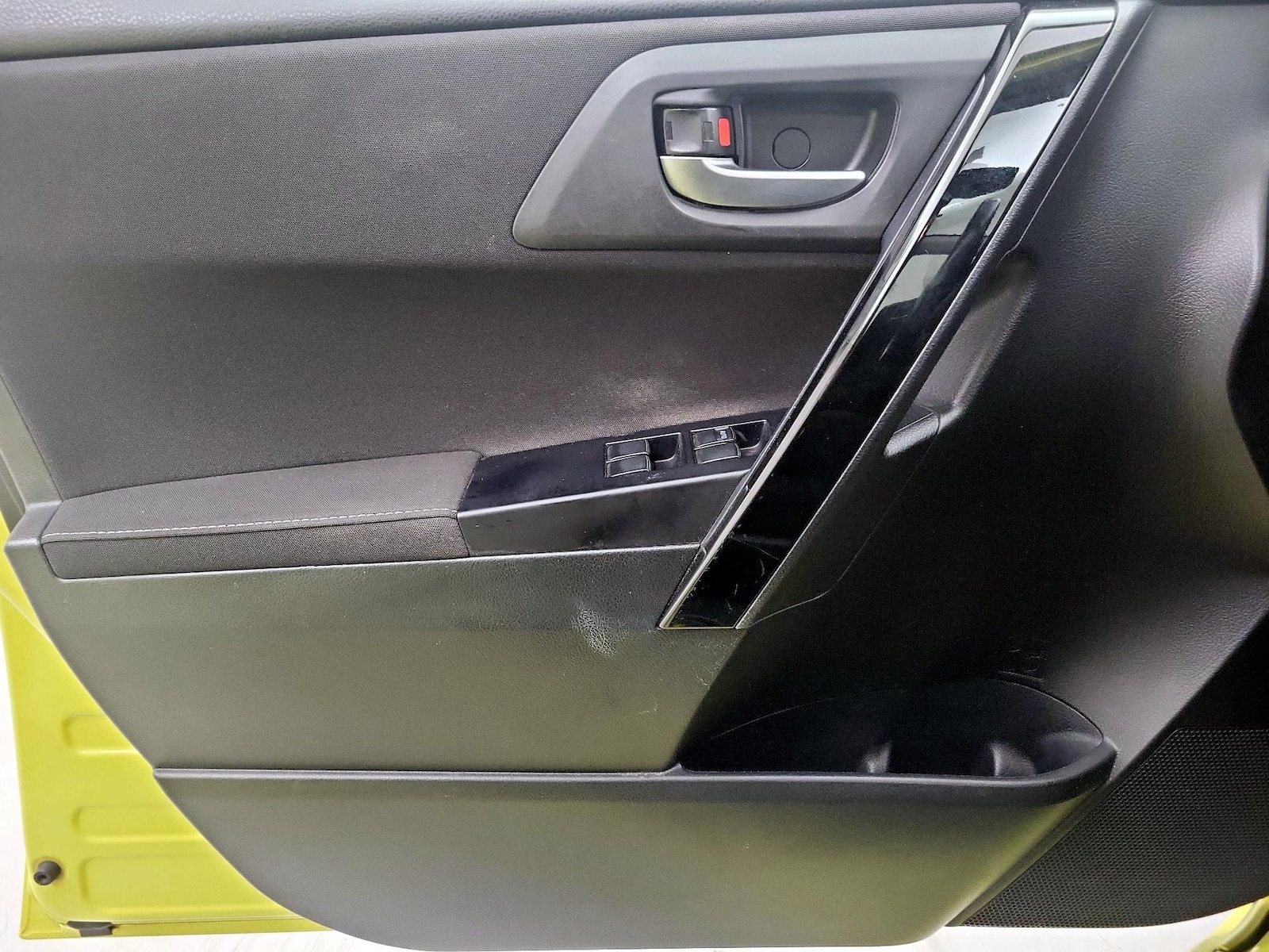 2018 Toyota Corolla iM Base - Photo 13