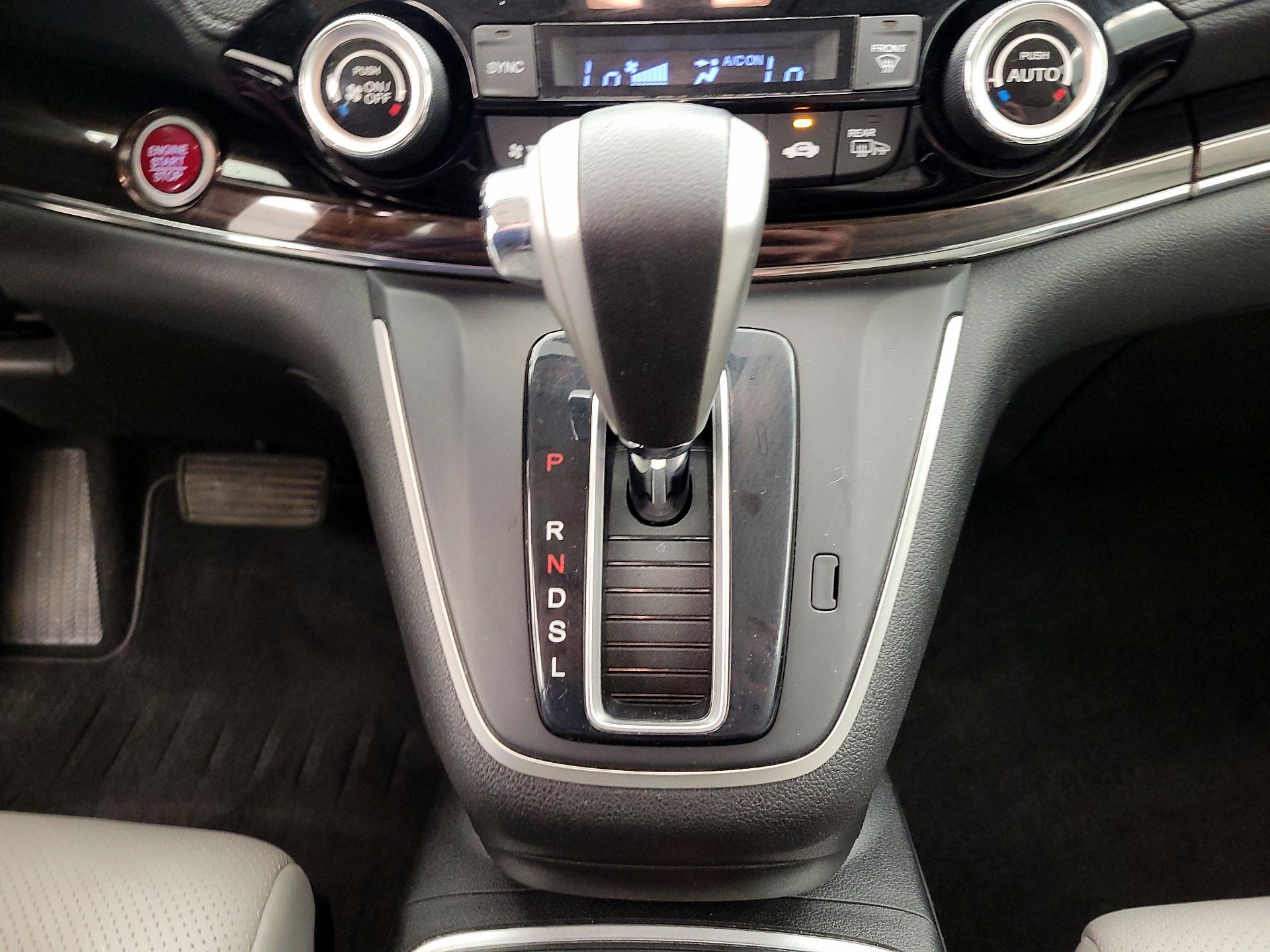 Thumbnail: 2015 Honda CR-V - 17