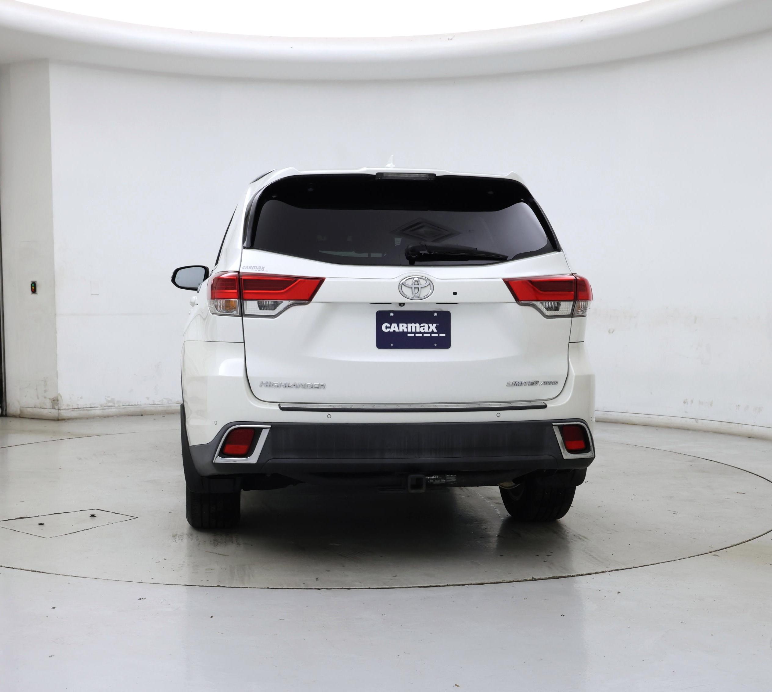Thumbnail: 2018 Toyota Highlander - 6