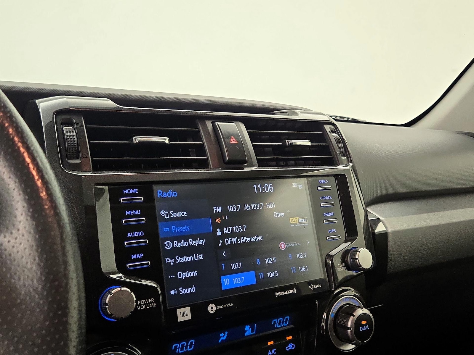 2021 Toyota 4Runner Night Shade - Photo 17