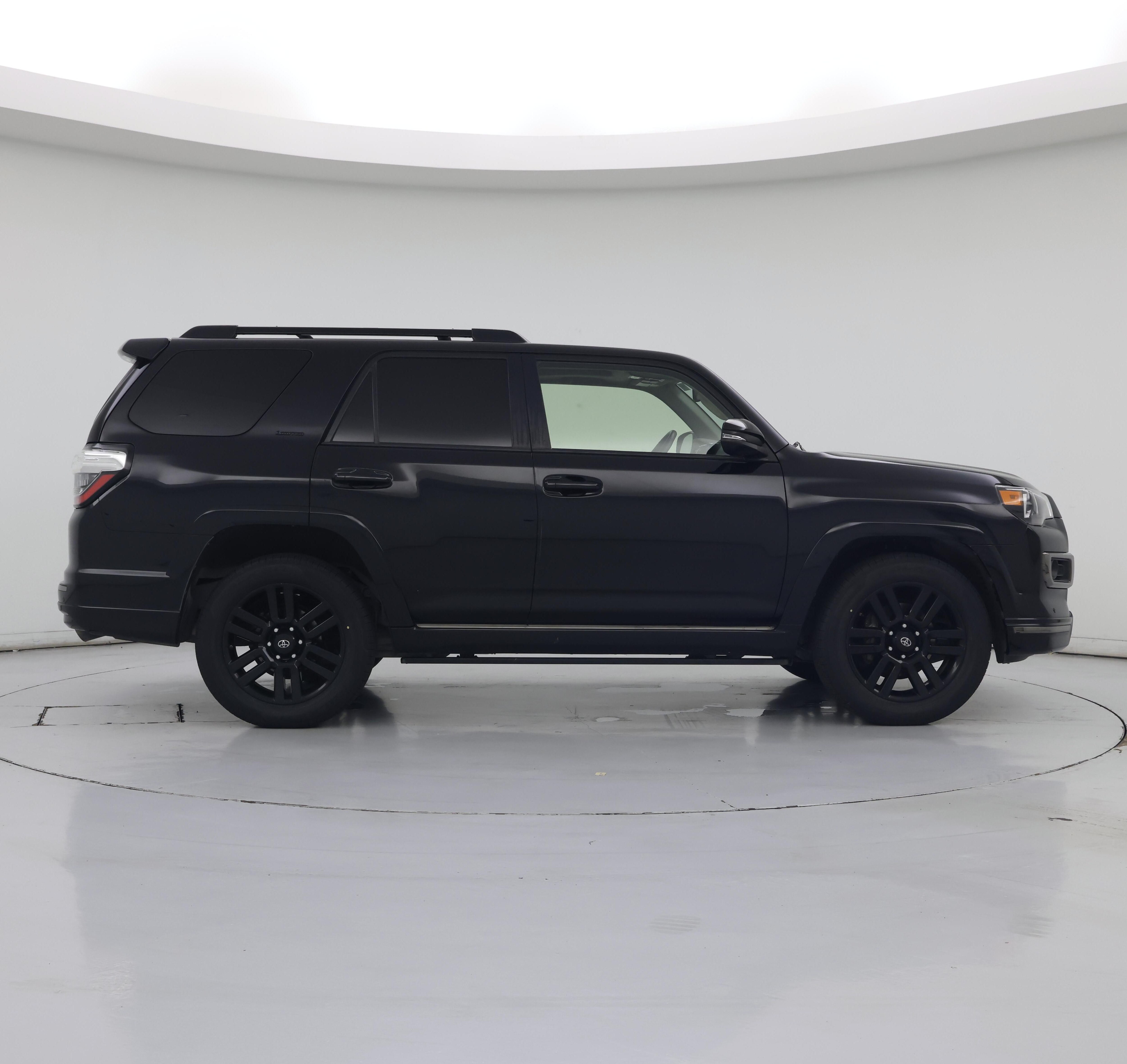 Thumbnail: 2021 Toyota 4Runner - 7