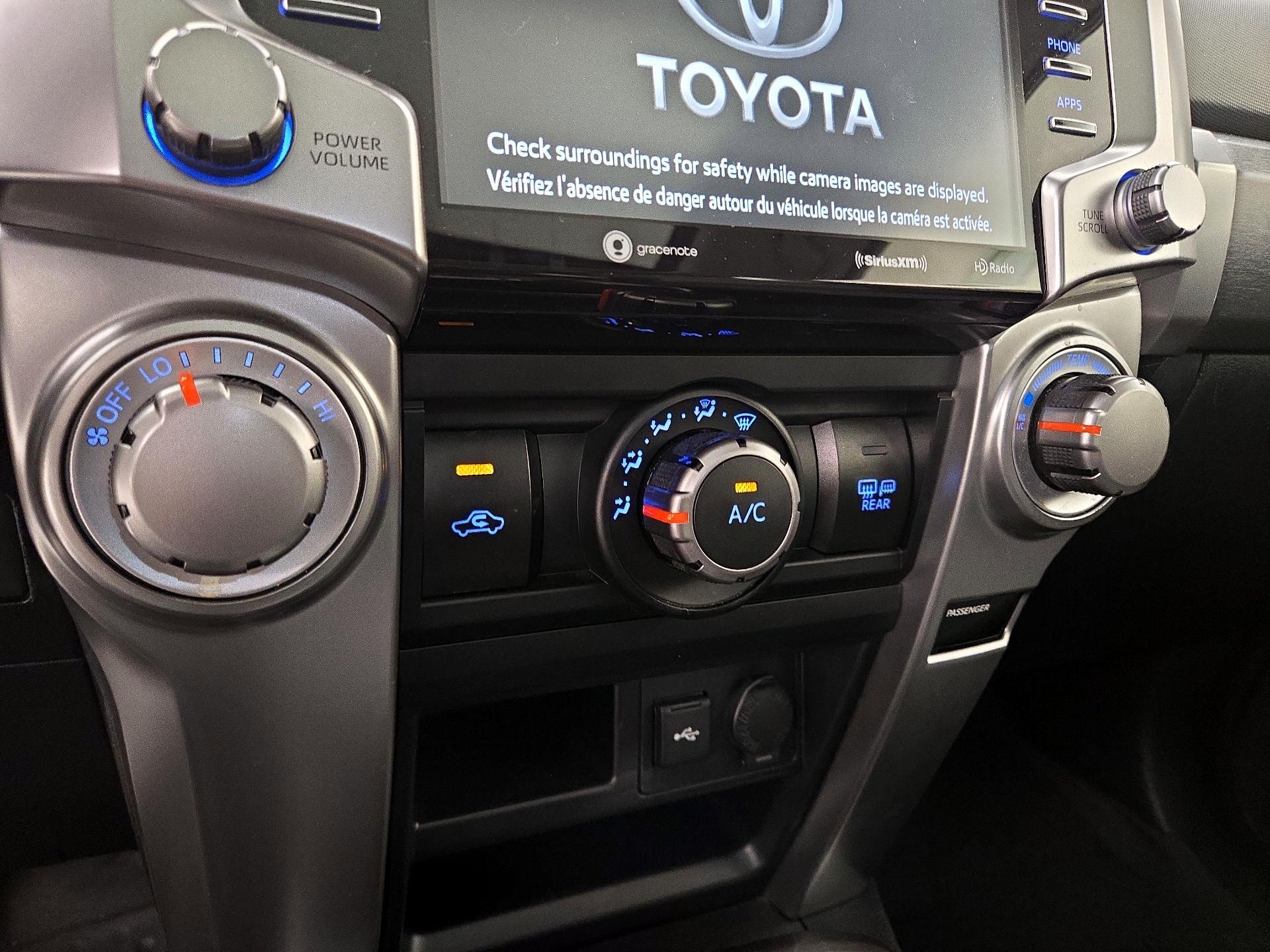 Thumbnail: 2023 Toyota 4Runner - 17