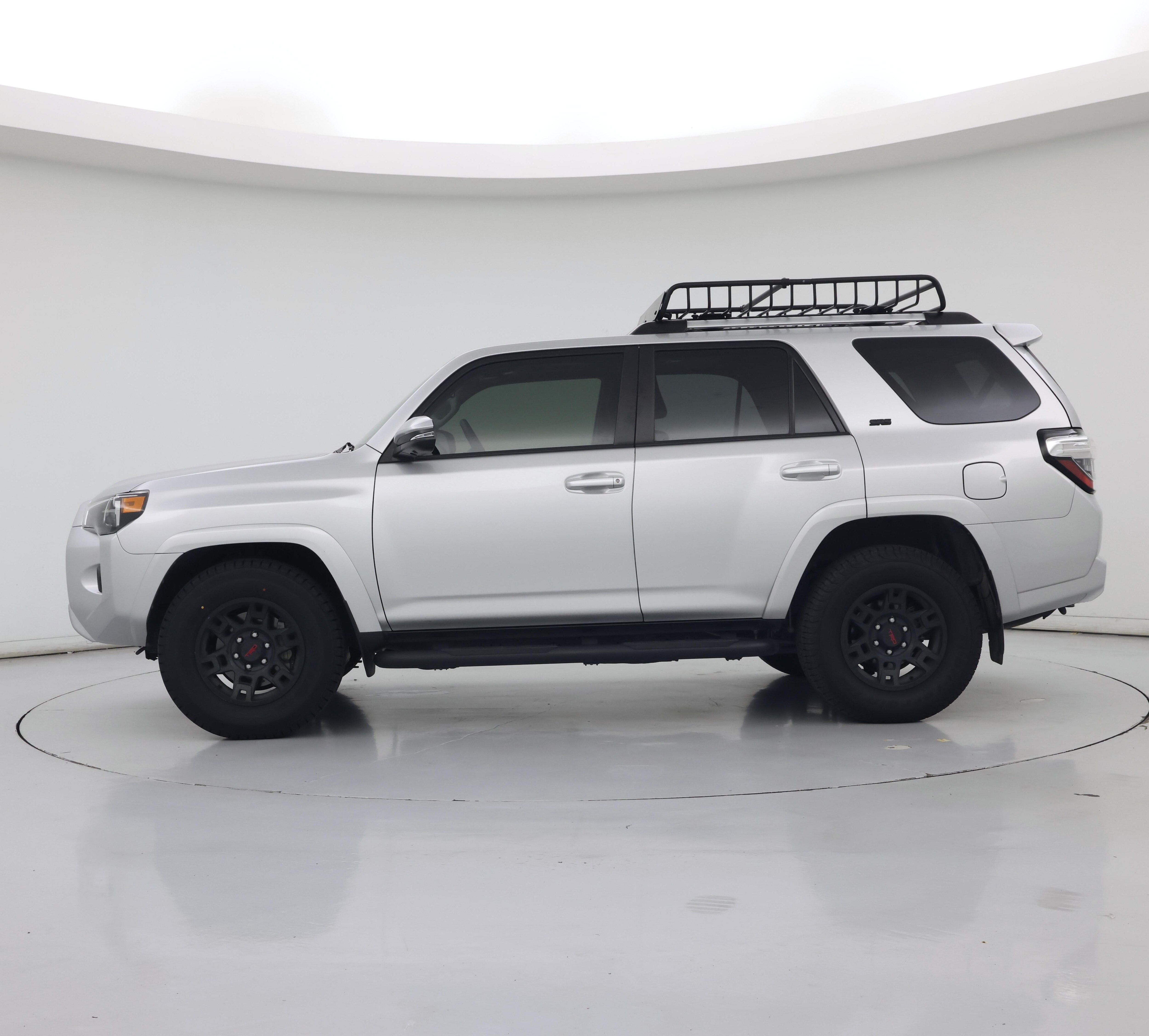 Thumbnail: 2023 Toyota 4Runner - 3