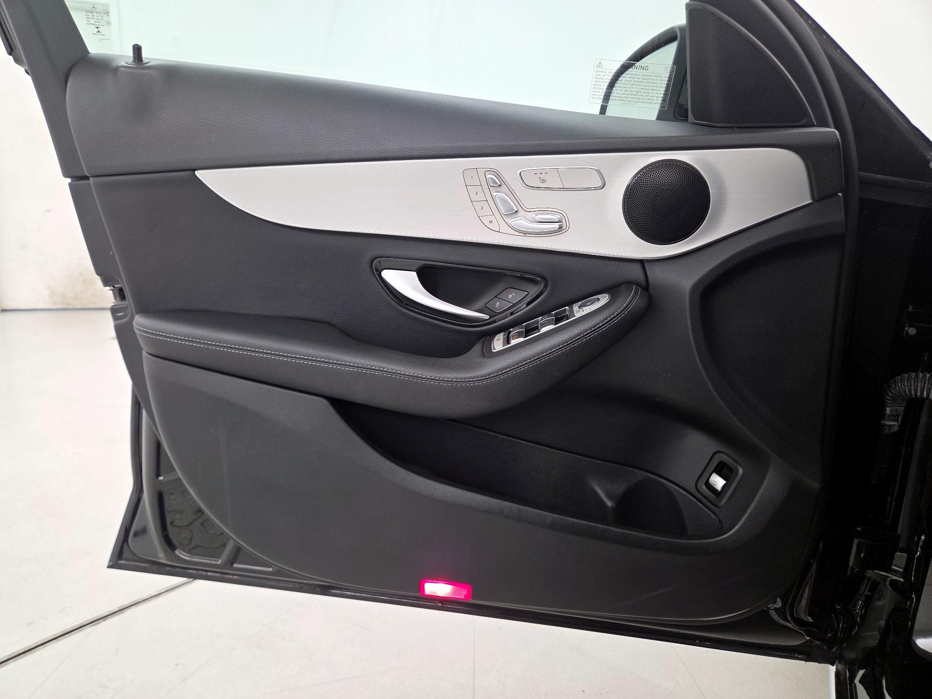 Thumbnail: 2021 Mercedes-Benz C-Class - 12