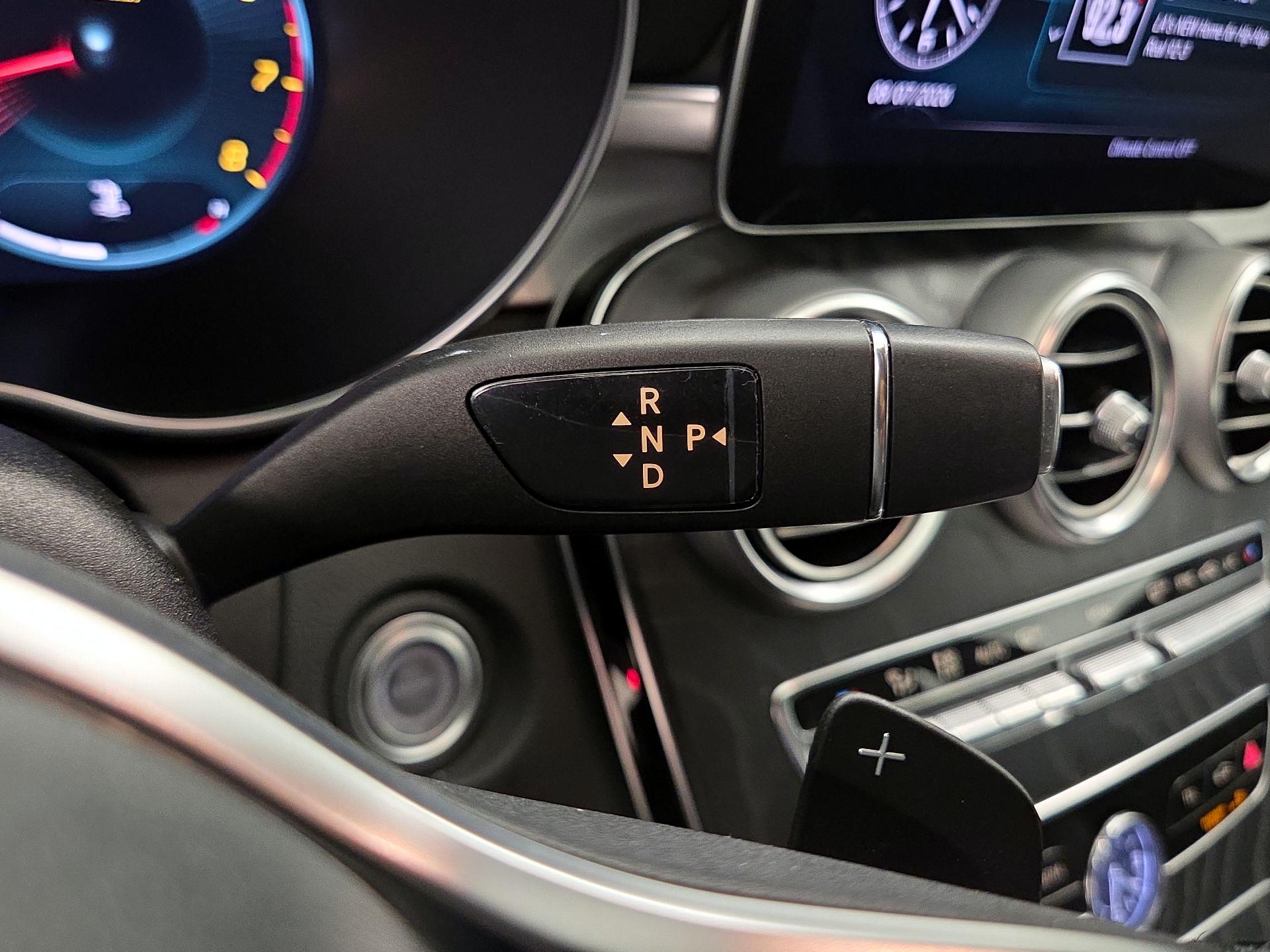 Thumbnail: 2021 Mercedes-Benz C-Class - 17