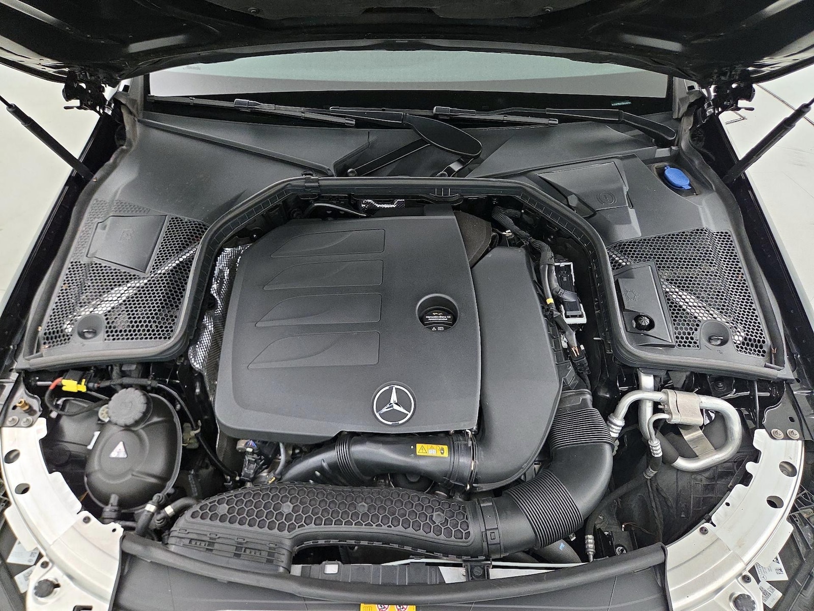 2021 Mercedes-Benz C-Class Sedan C300 - Photo 23