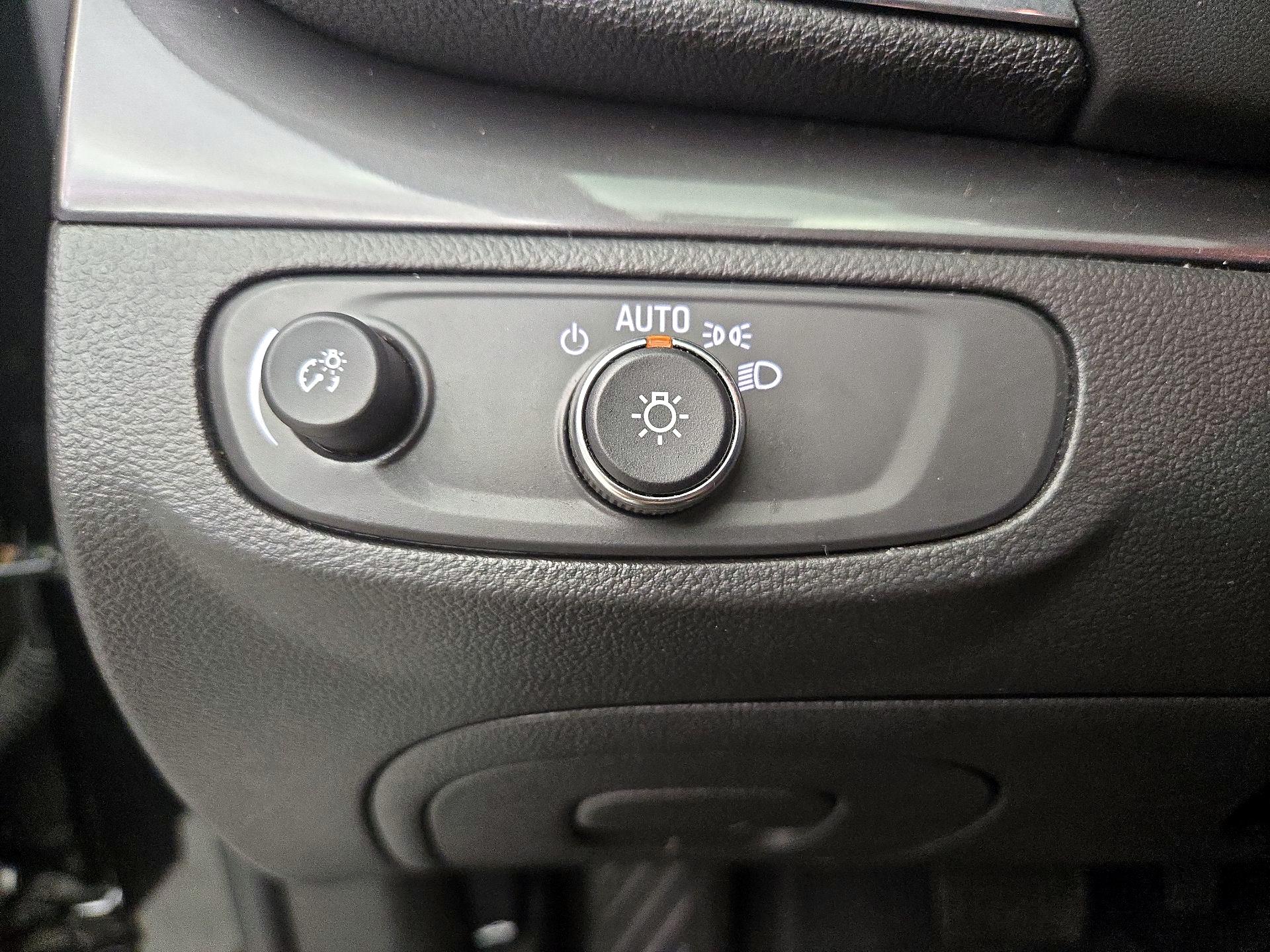 Thumbnail: 2022 Buick Encore - 13
