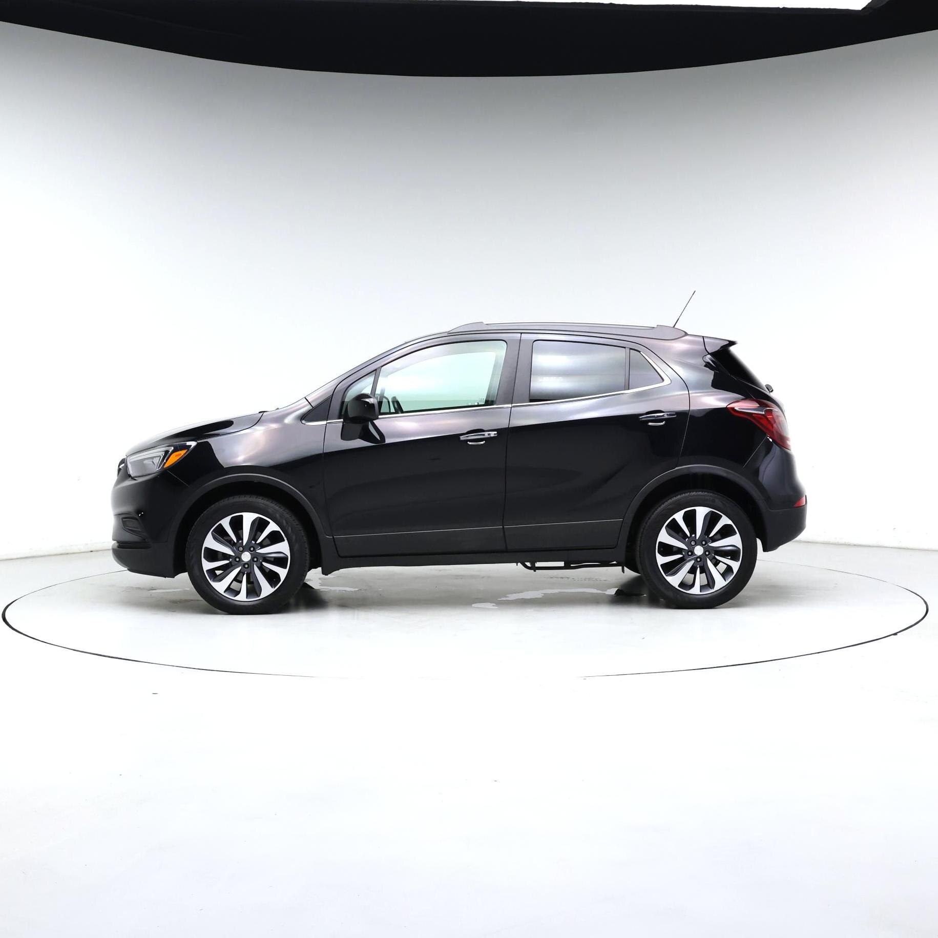Thumbnail: 2022 Buick Encore - 3