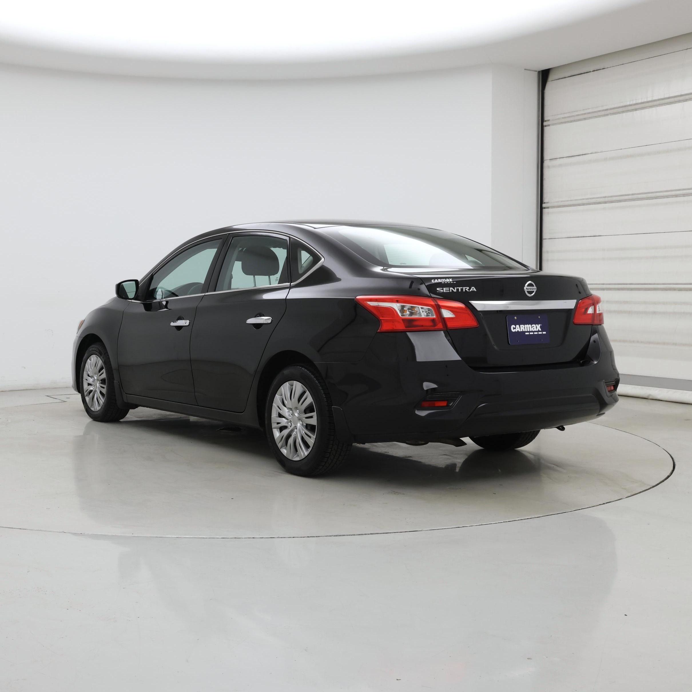 Thumbnail: 2019 Nissan Sentra - 2