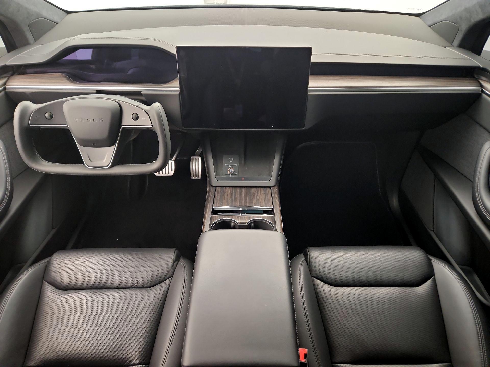 Thumbnail: 2023 Tesla Model X - 9