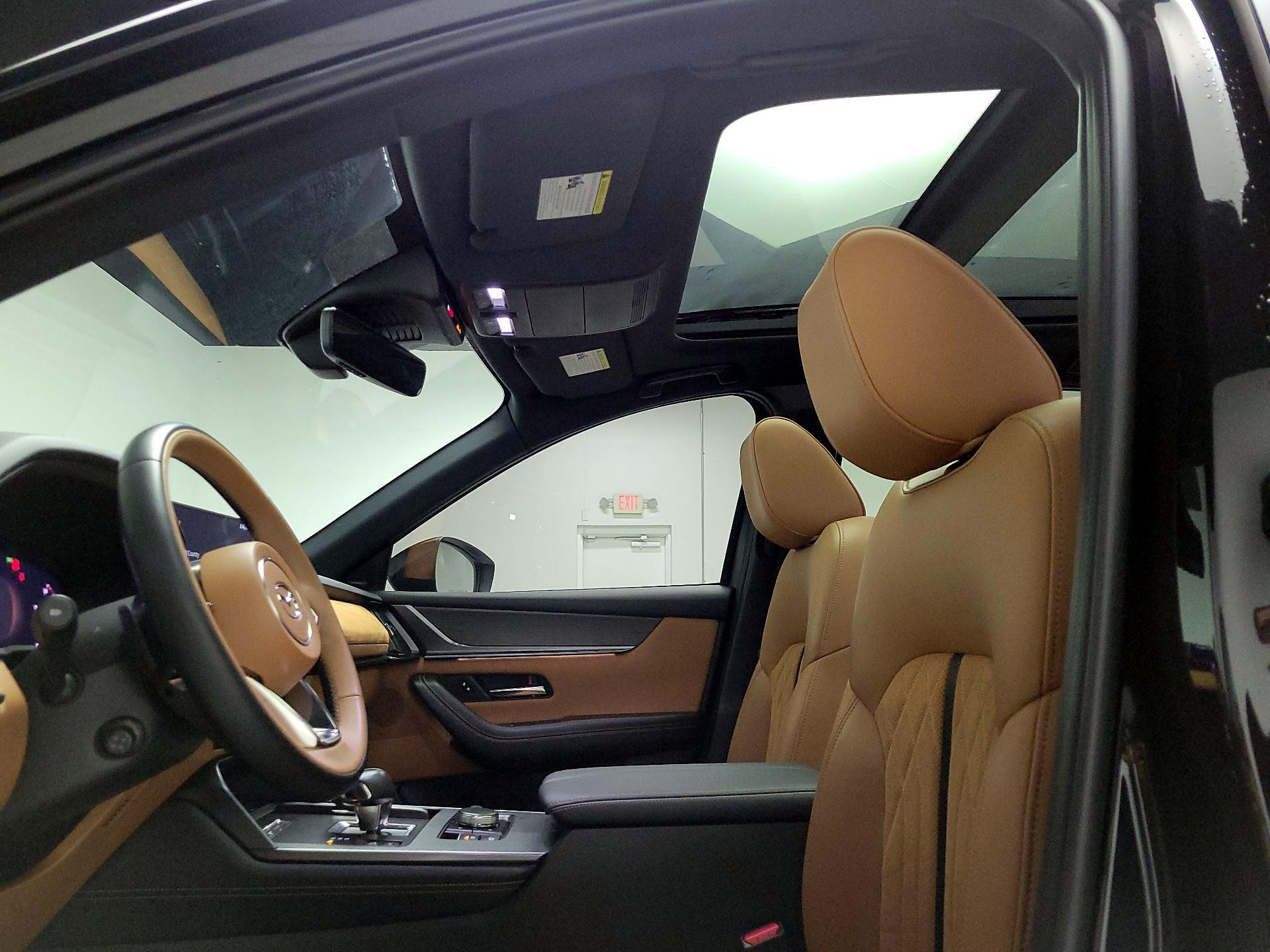 Thumbnail: 2025 Mazda CX-70 - 20