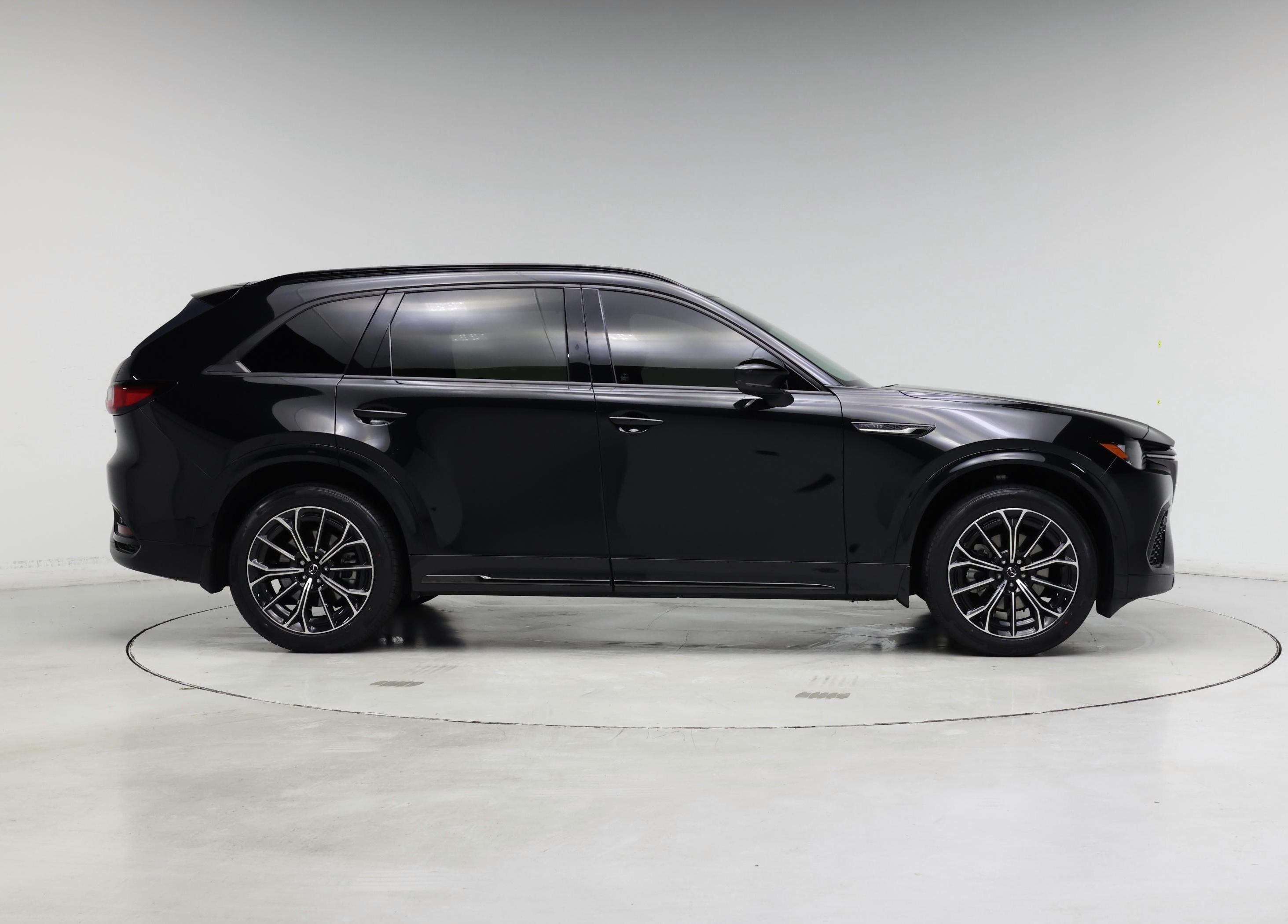 Thumbnail: 2025 Mazda CX-70 - 7