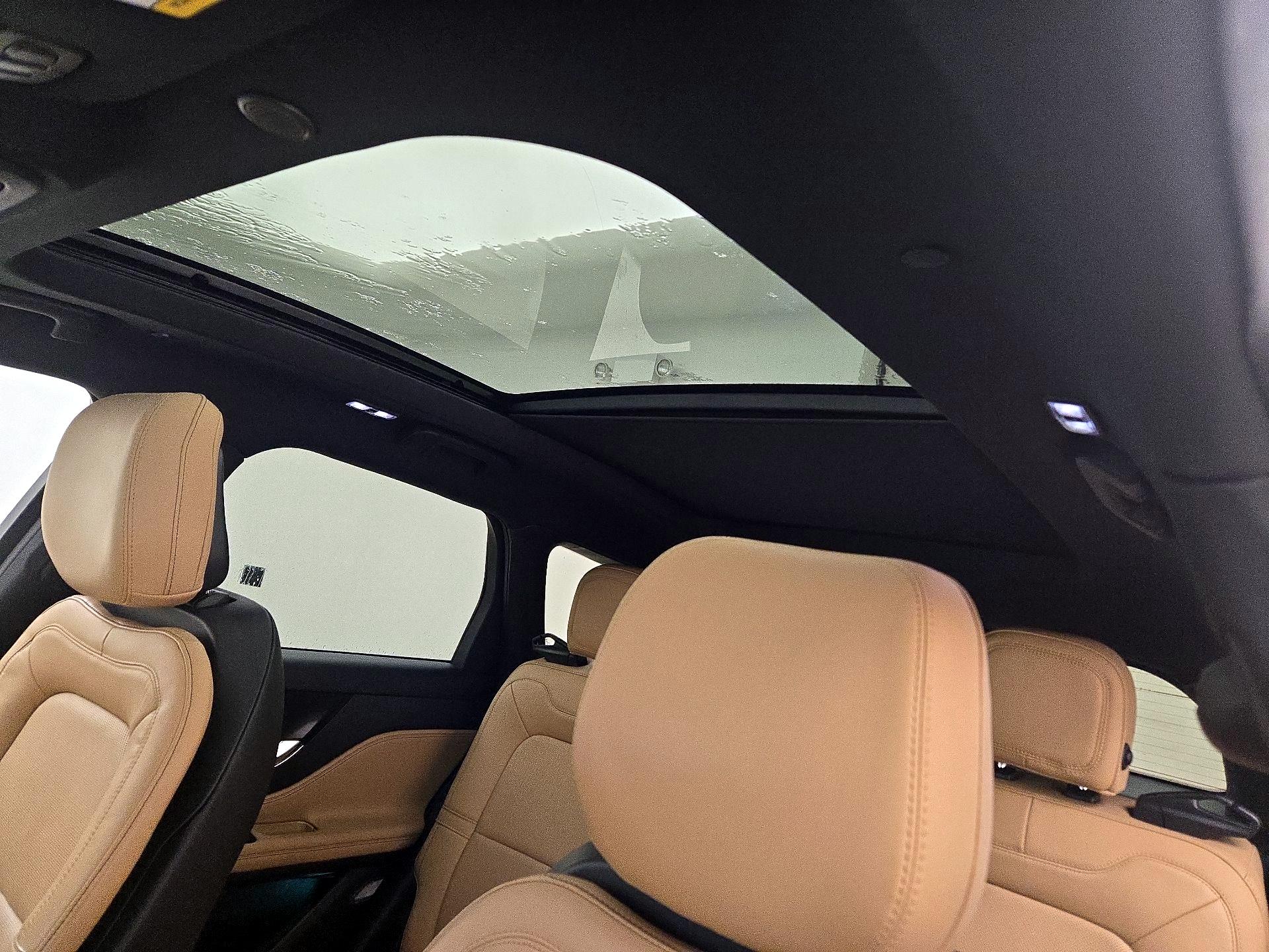 Thumbnail: 2020 Lincoln Corsair - 20
