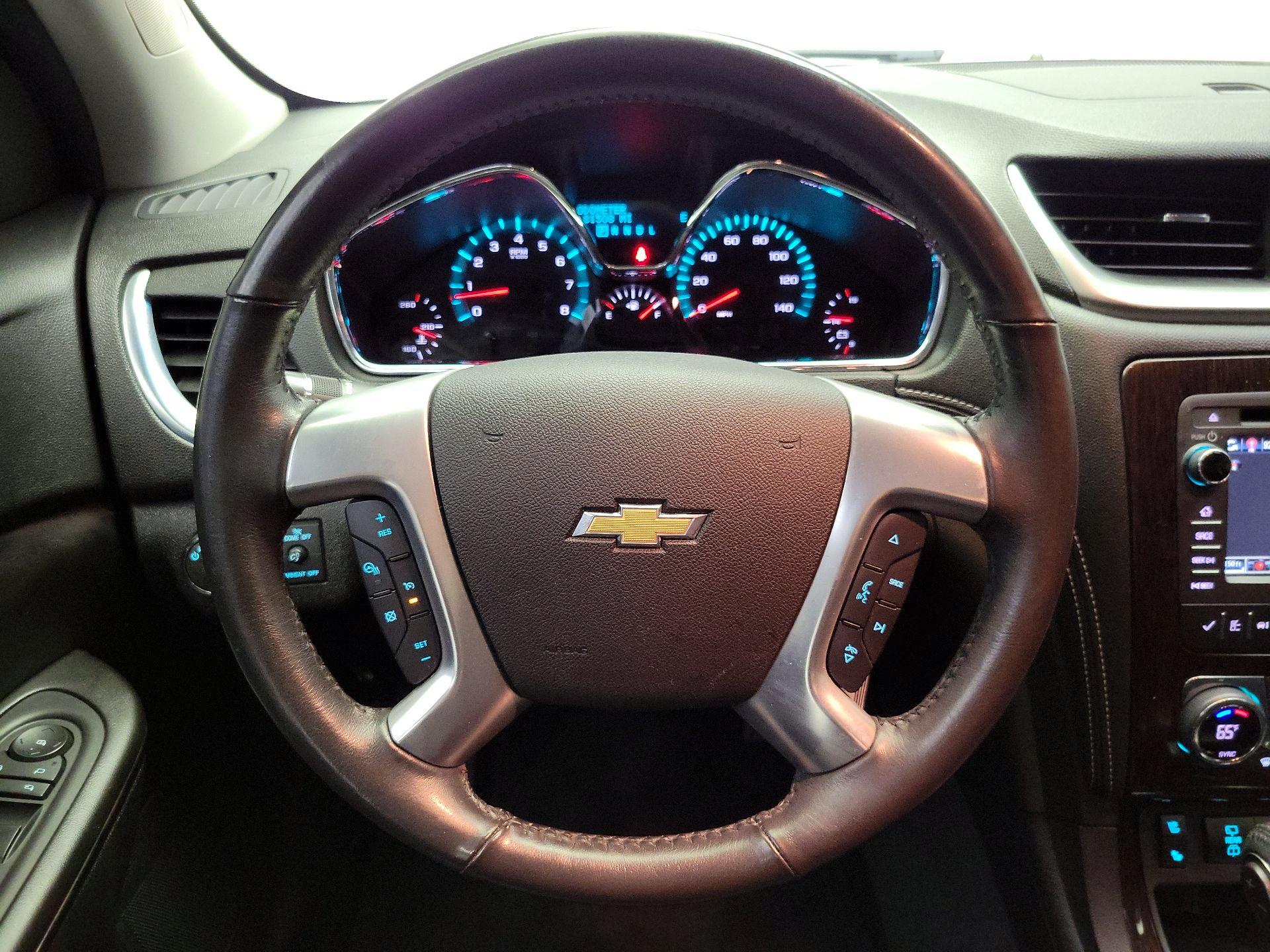 Thumbnail: 2016 Chevrolet Traverse - 10