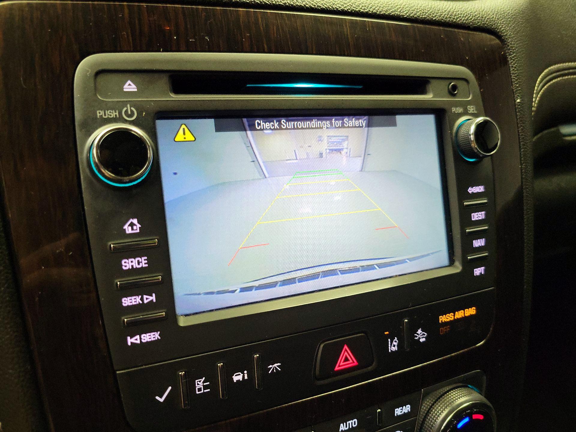 Thumbnail: 2016 Chevrolet Traverse - 15
