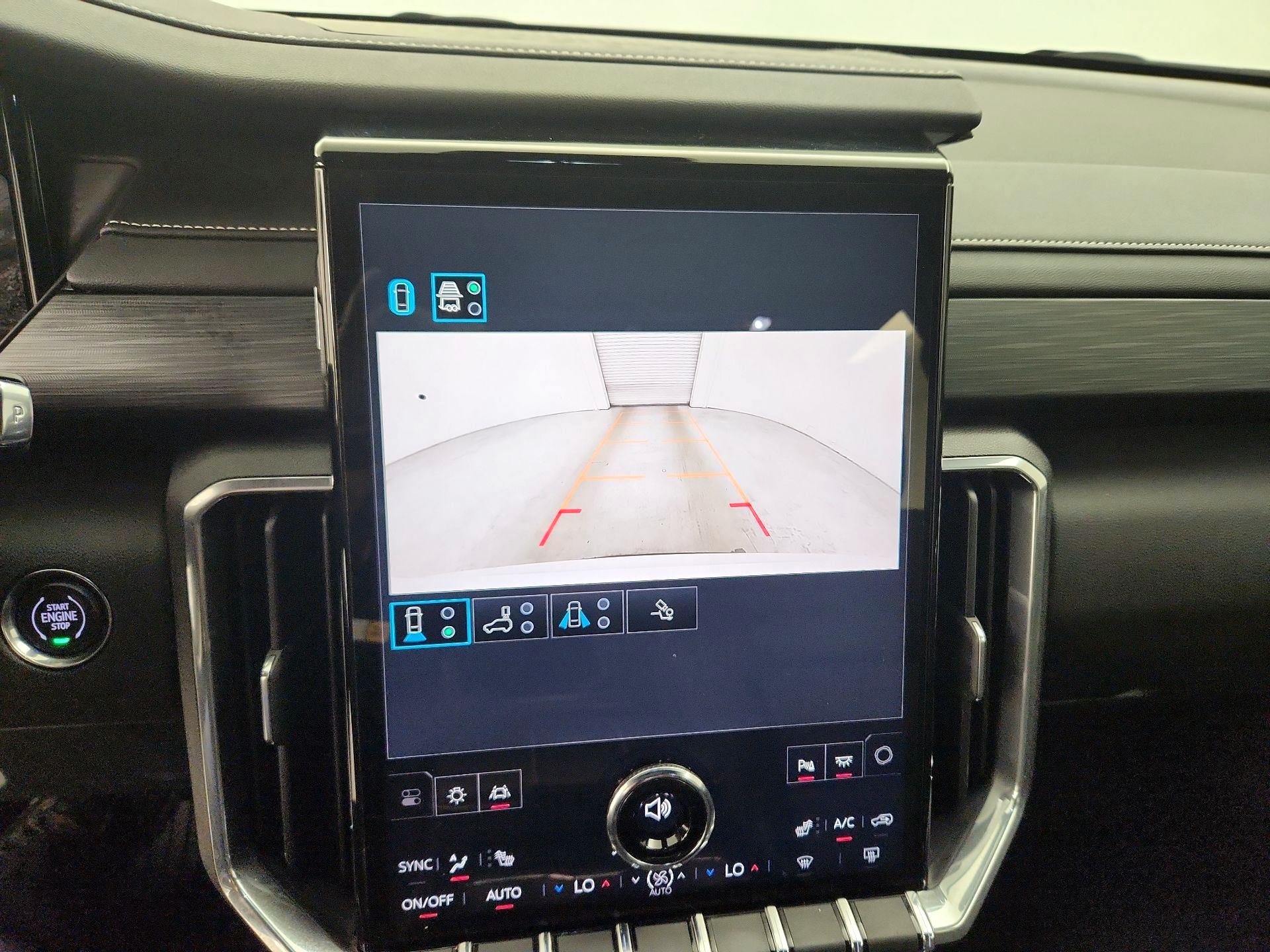 Thumbnail: 2025 GMC Acadia - 15