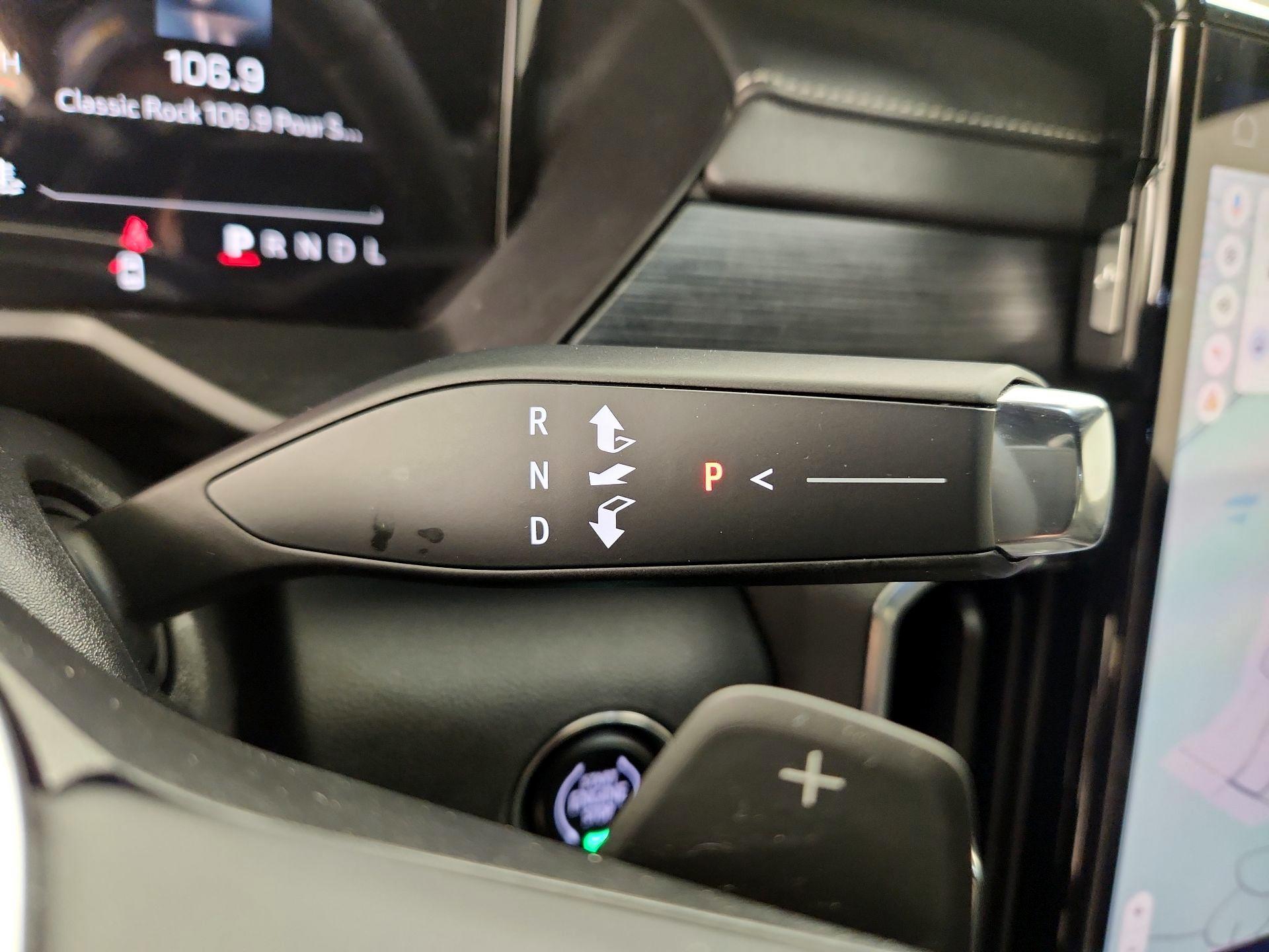 Thumbnail: 2025 GMC Acadia - 18