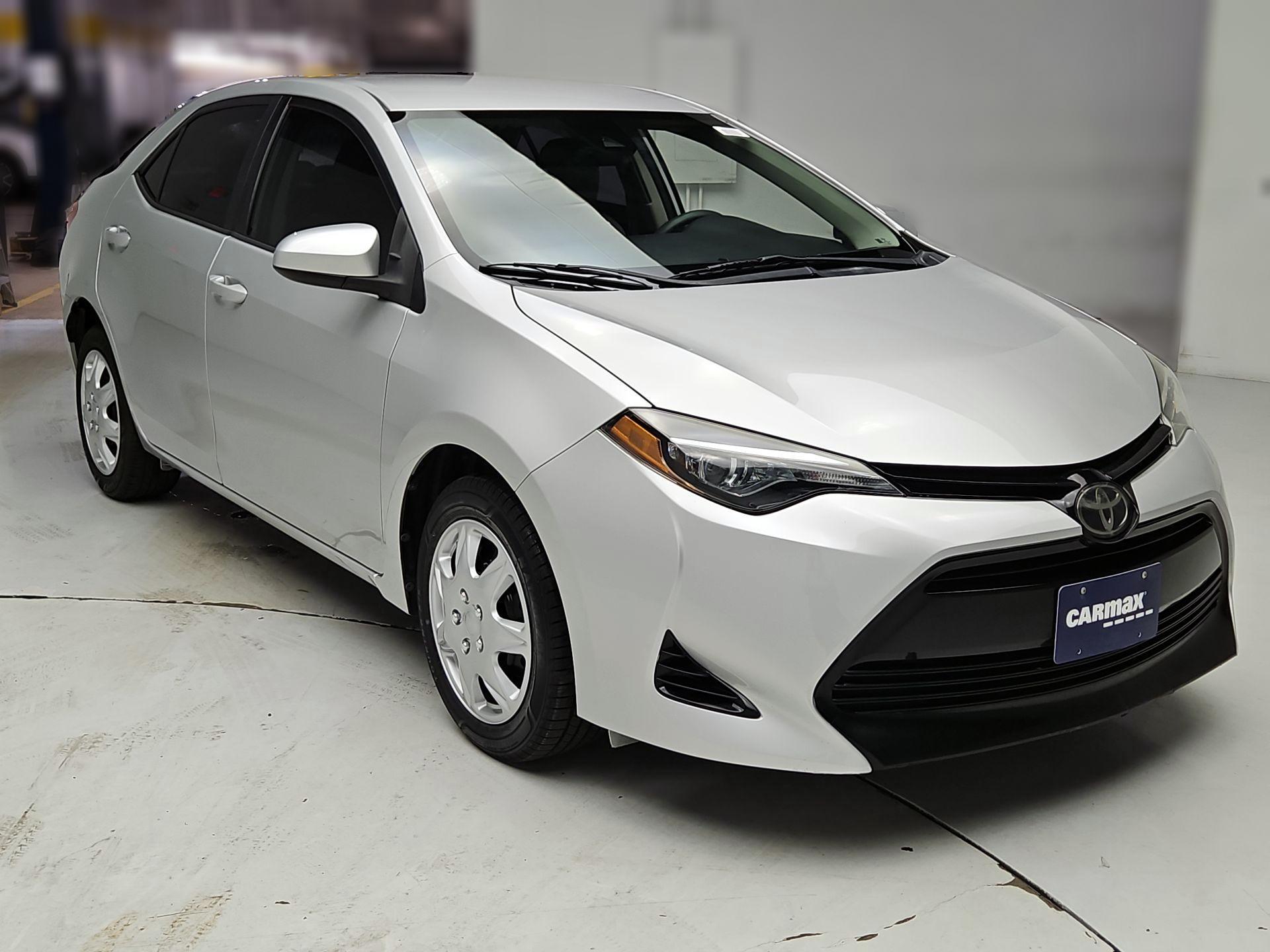 Thumbnail: 2018 Toyota Corolla - 1