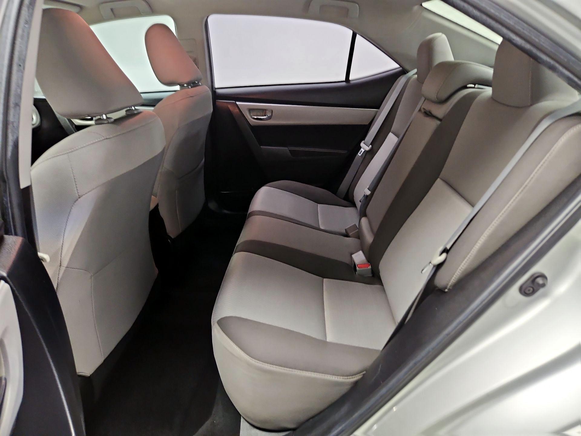 Thumbnail: 2018 Toyota Corolla - 17