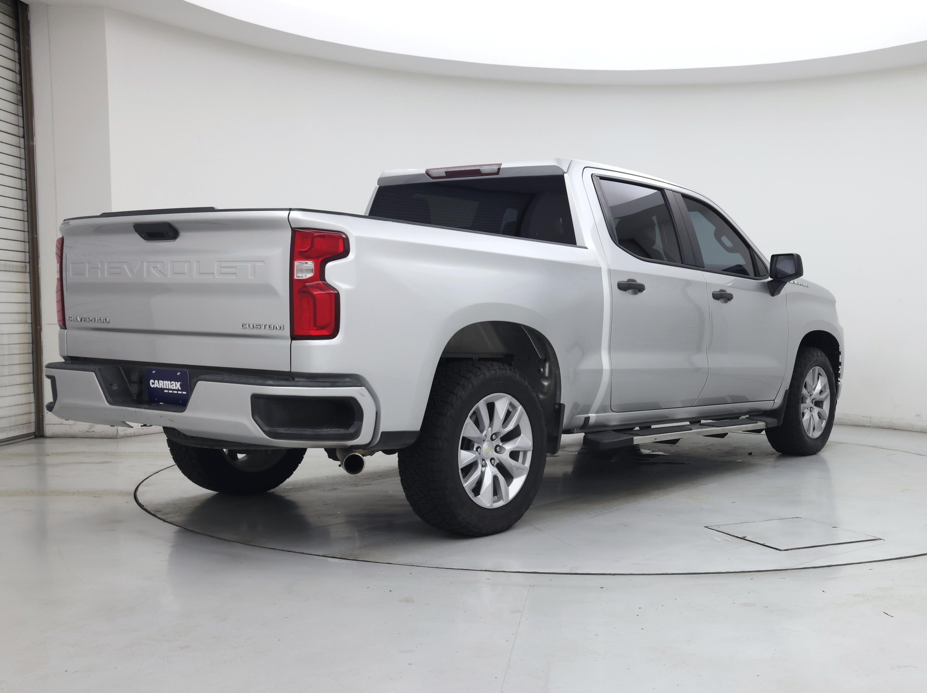 Thumbnail: 2019 Chevrolet Silverado 1500 - 8