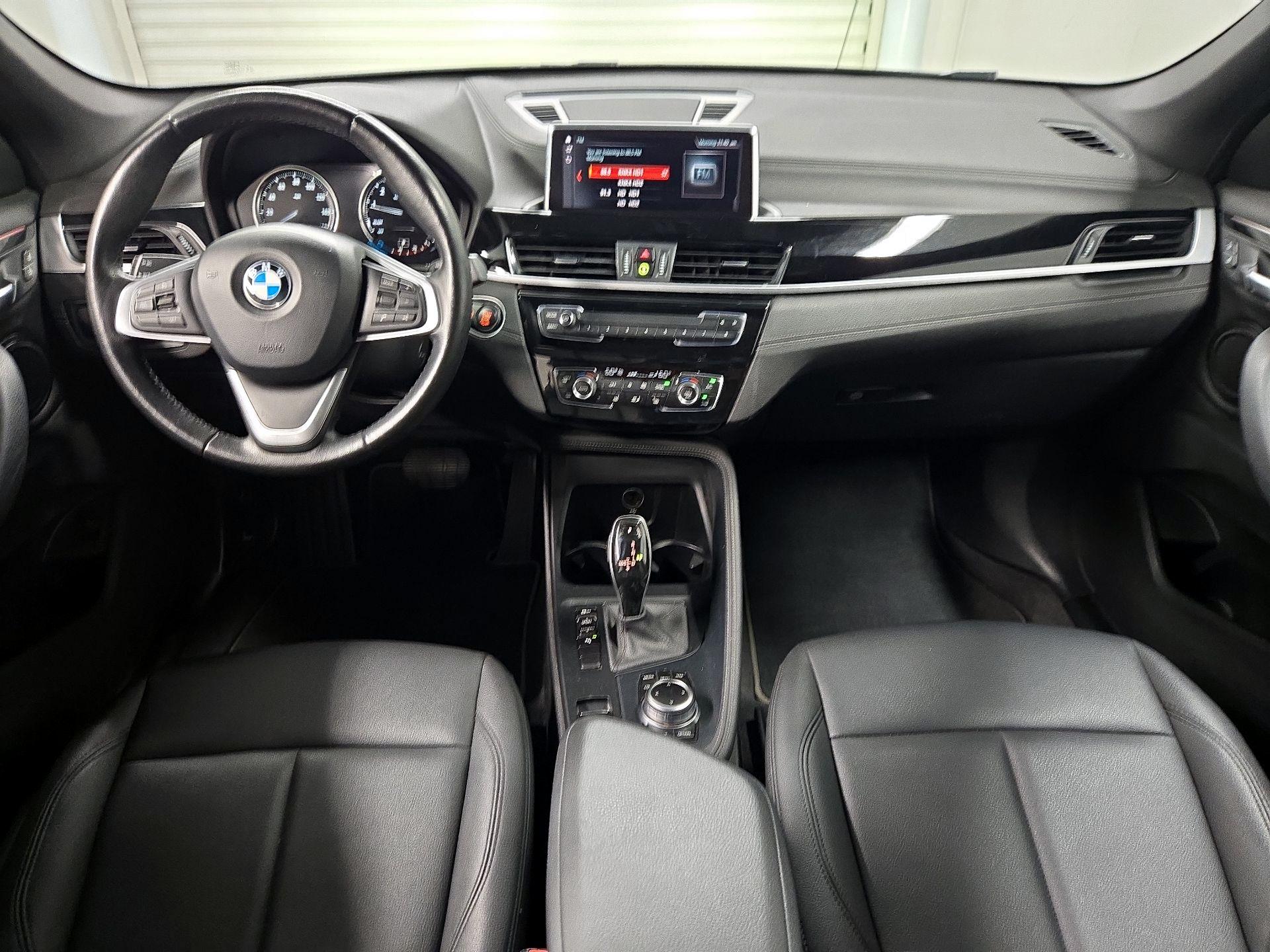 Thumbnail: 2020 BMW X1 - 9
