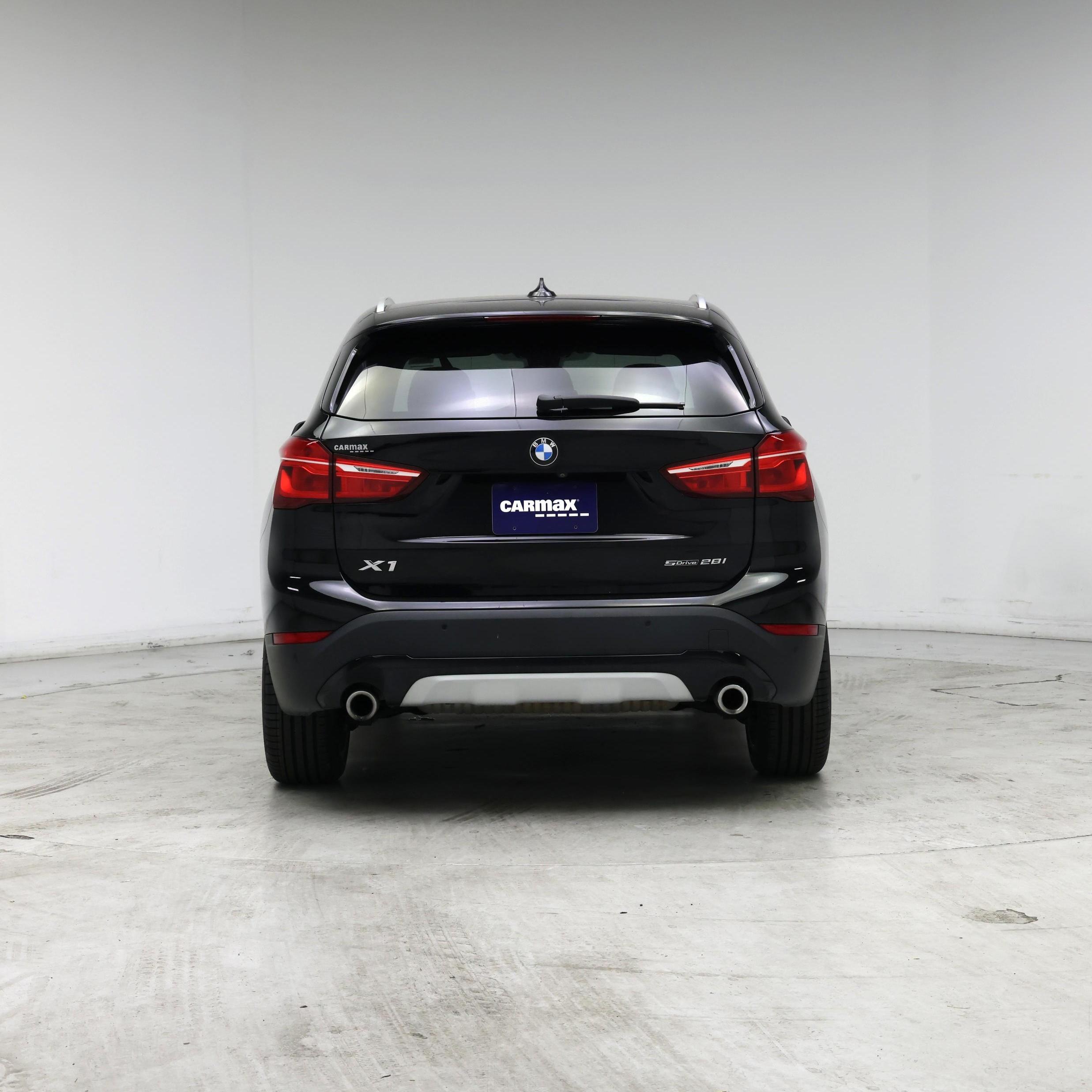 Thumbnail: 2020 BMW X1 - 6