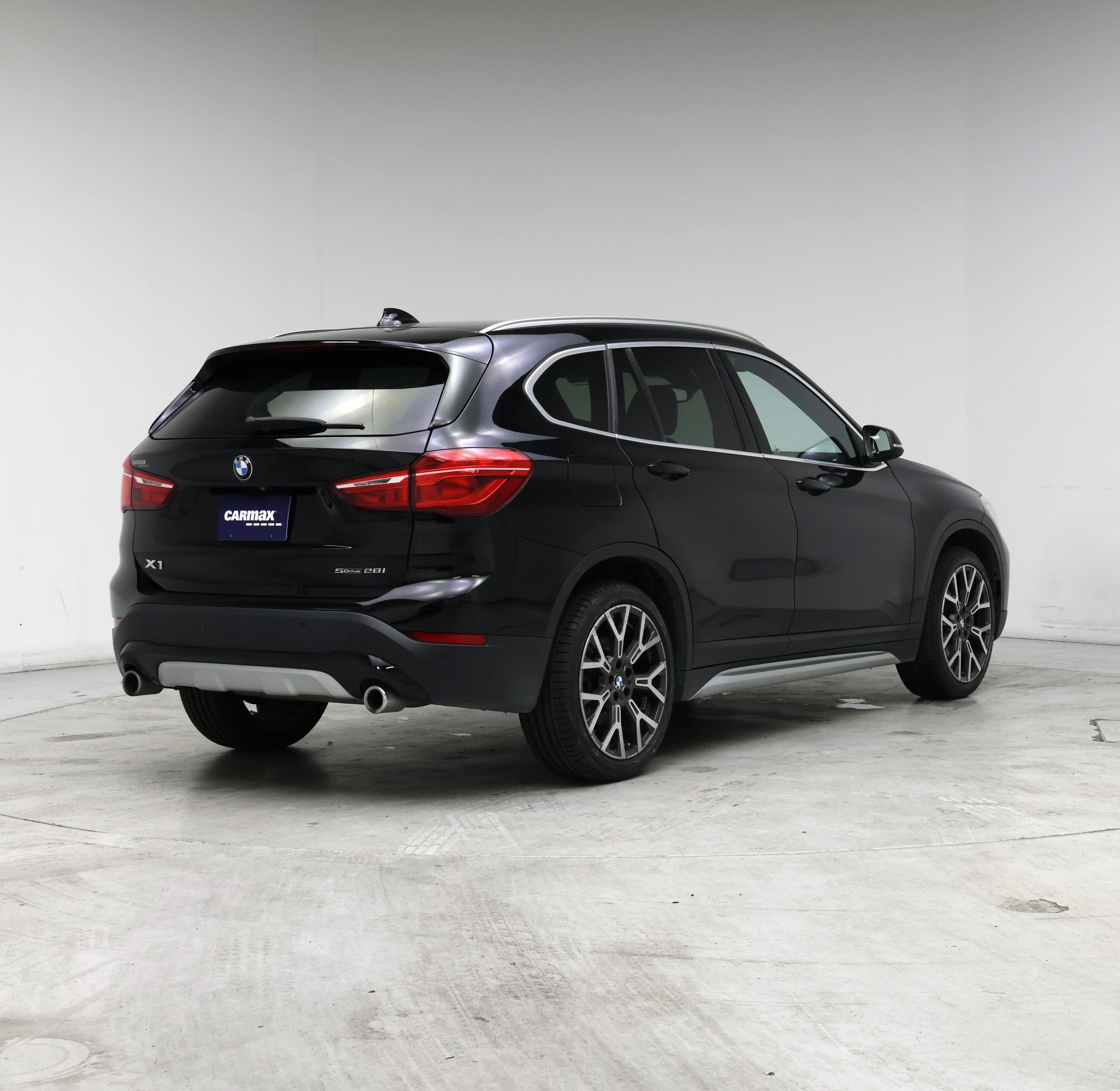 Thumbnail: 2020 BMW X1 - 8