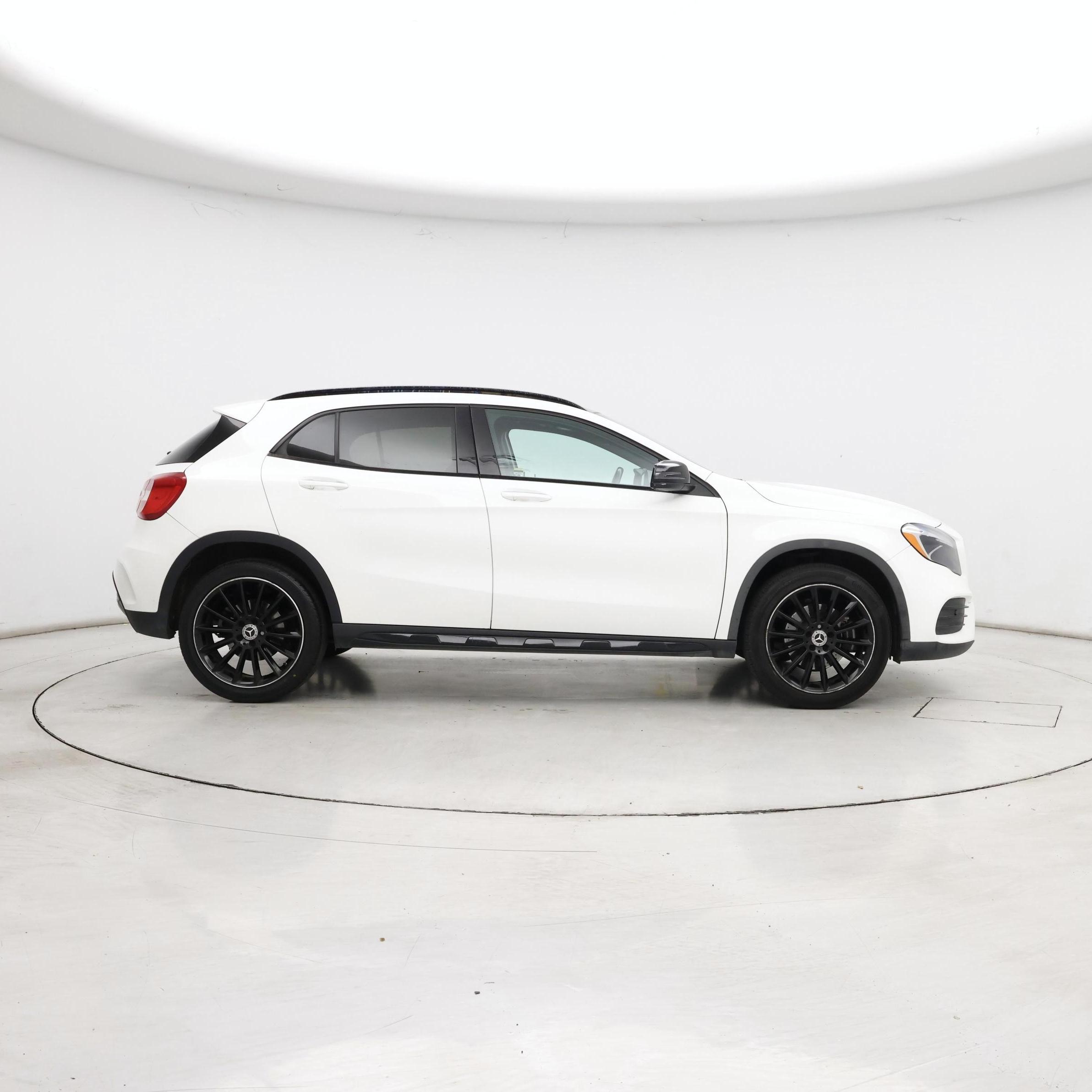 Thumbnail: 2019 Mercedes-Benz GLA - 7